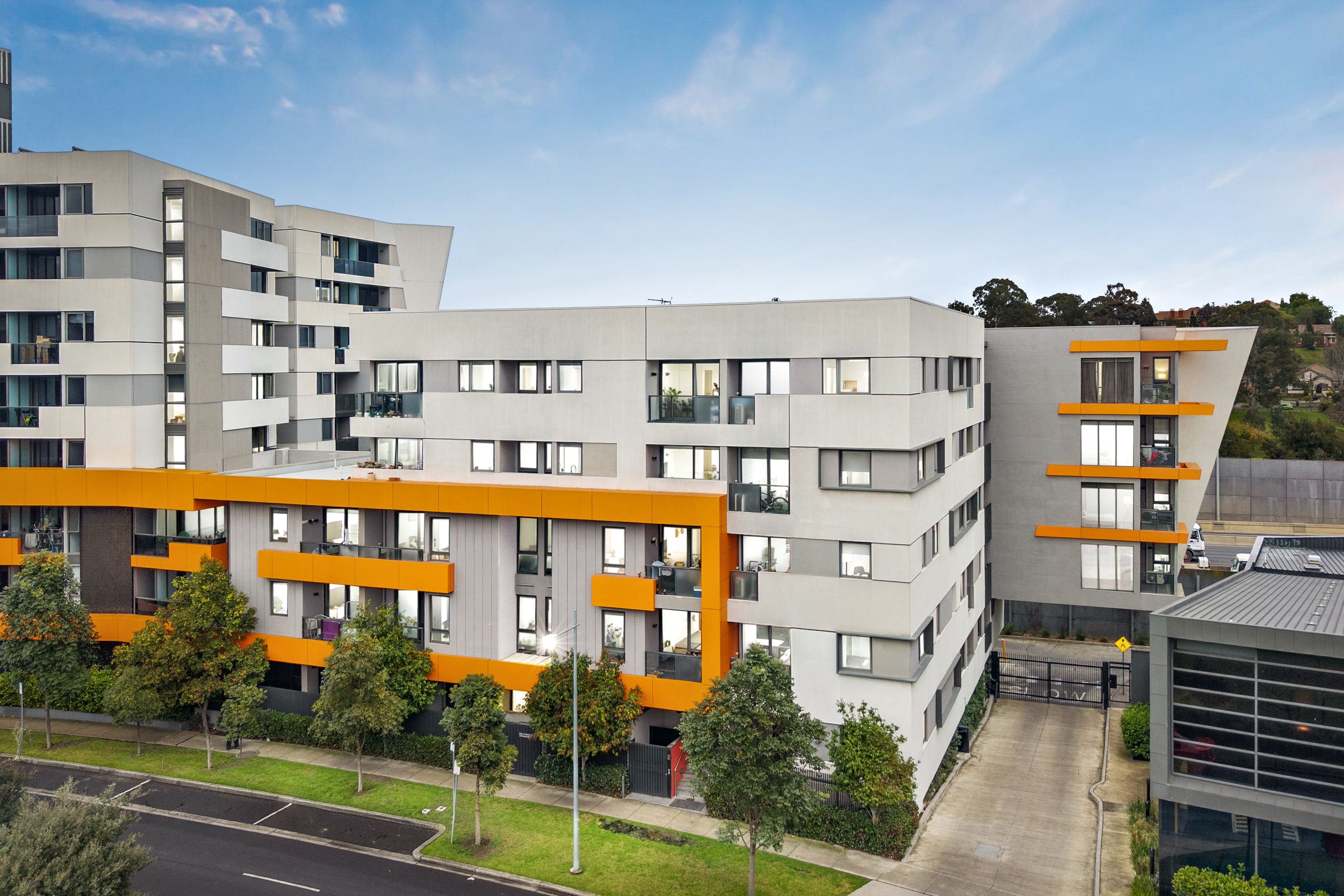 405/77 Galada Avenue — photo 18 of 19