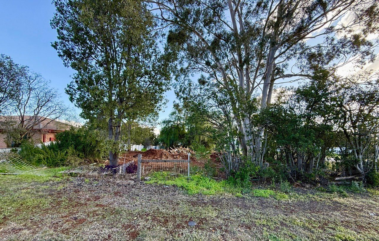 122 Euchie Street — photo 4 of 7