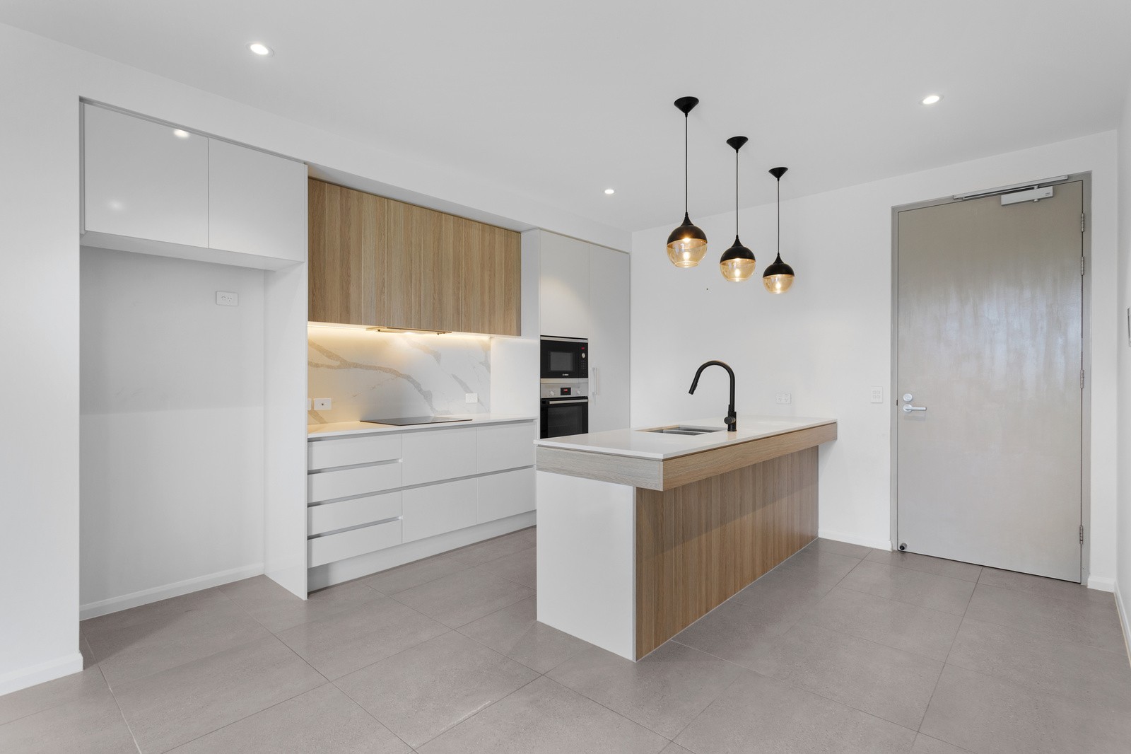 309/601 Glades Drive, Robina, QLD 4226