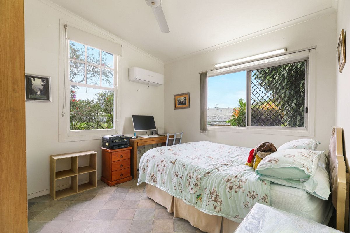 4 Green Street — photo 13 of 21