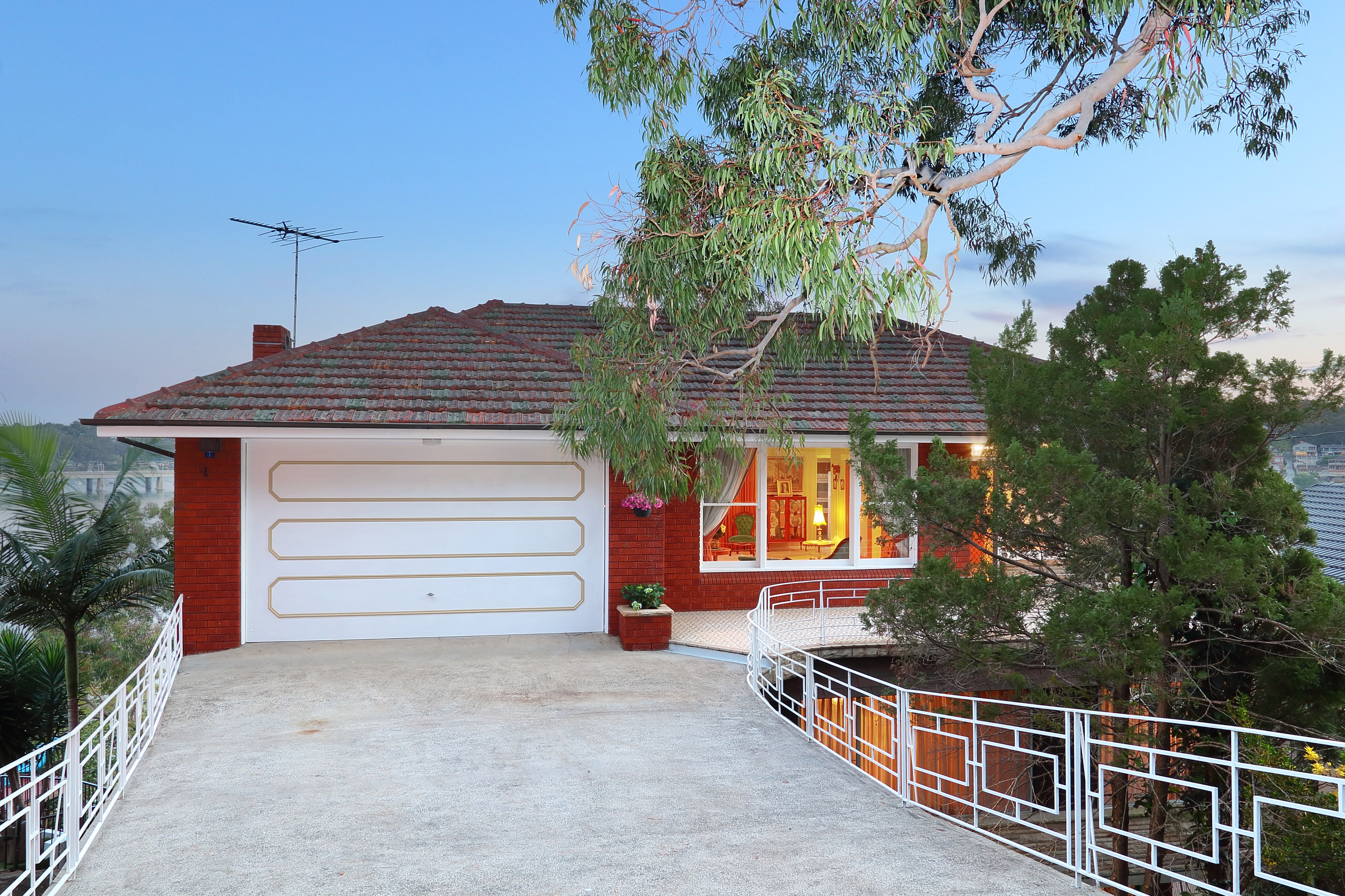 60 Marine Drive, Oatley, NSW 2223
