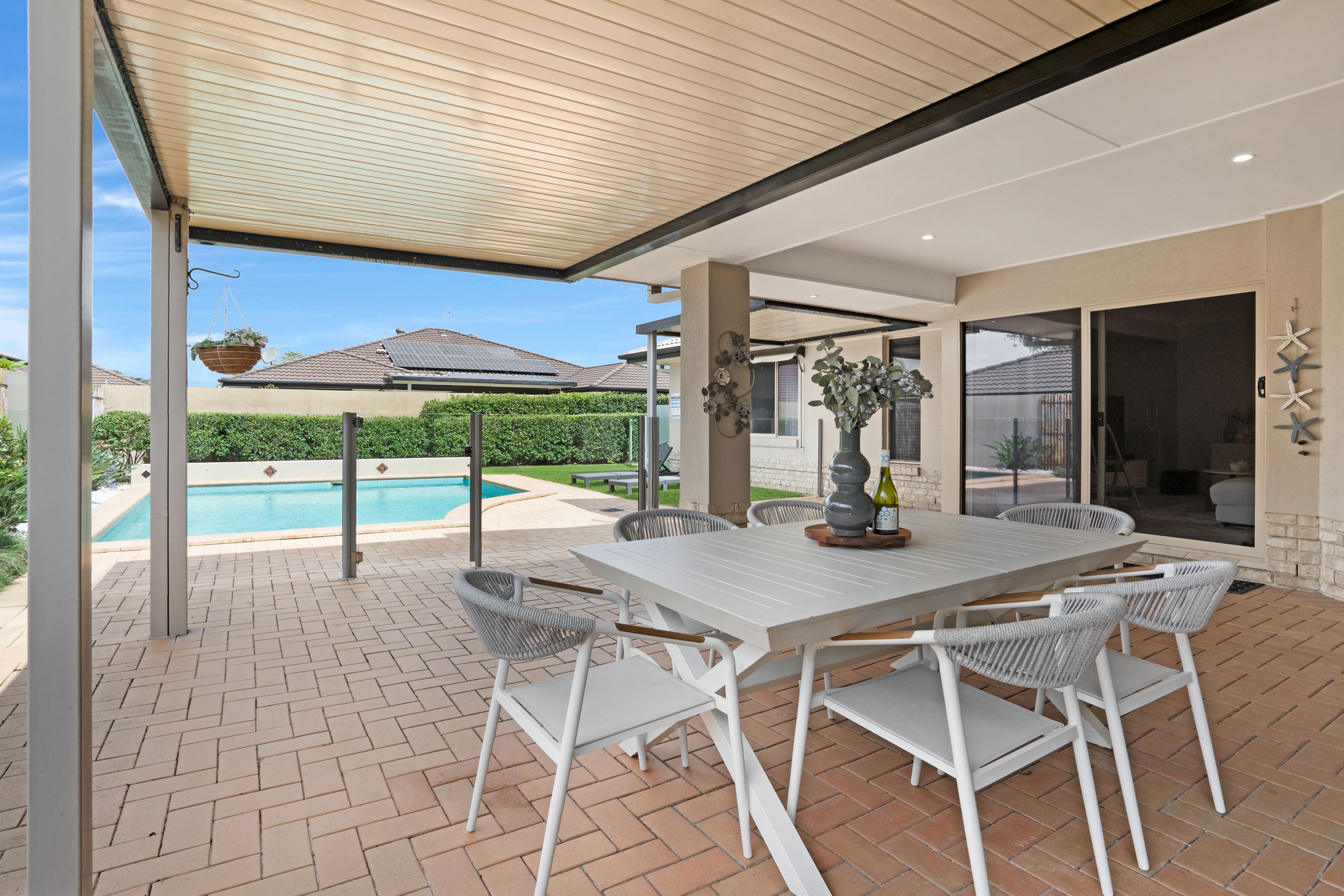 12 Straite Drive, Robina, QLD 4226