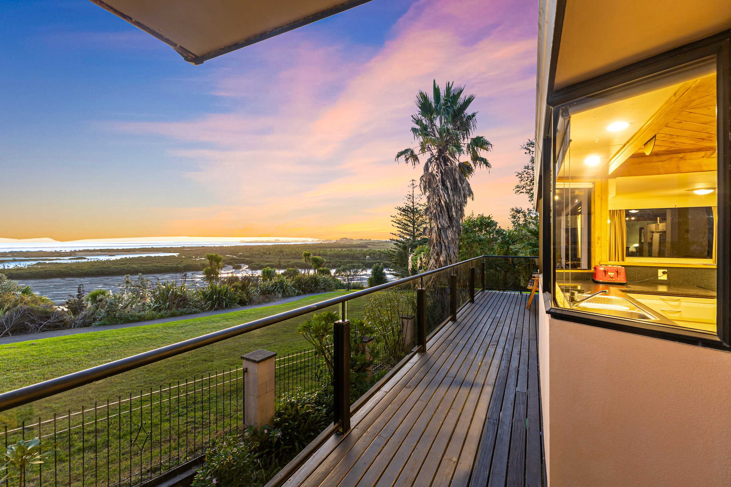 112 Burundi Avenue, Clendon Park, Manukau City