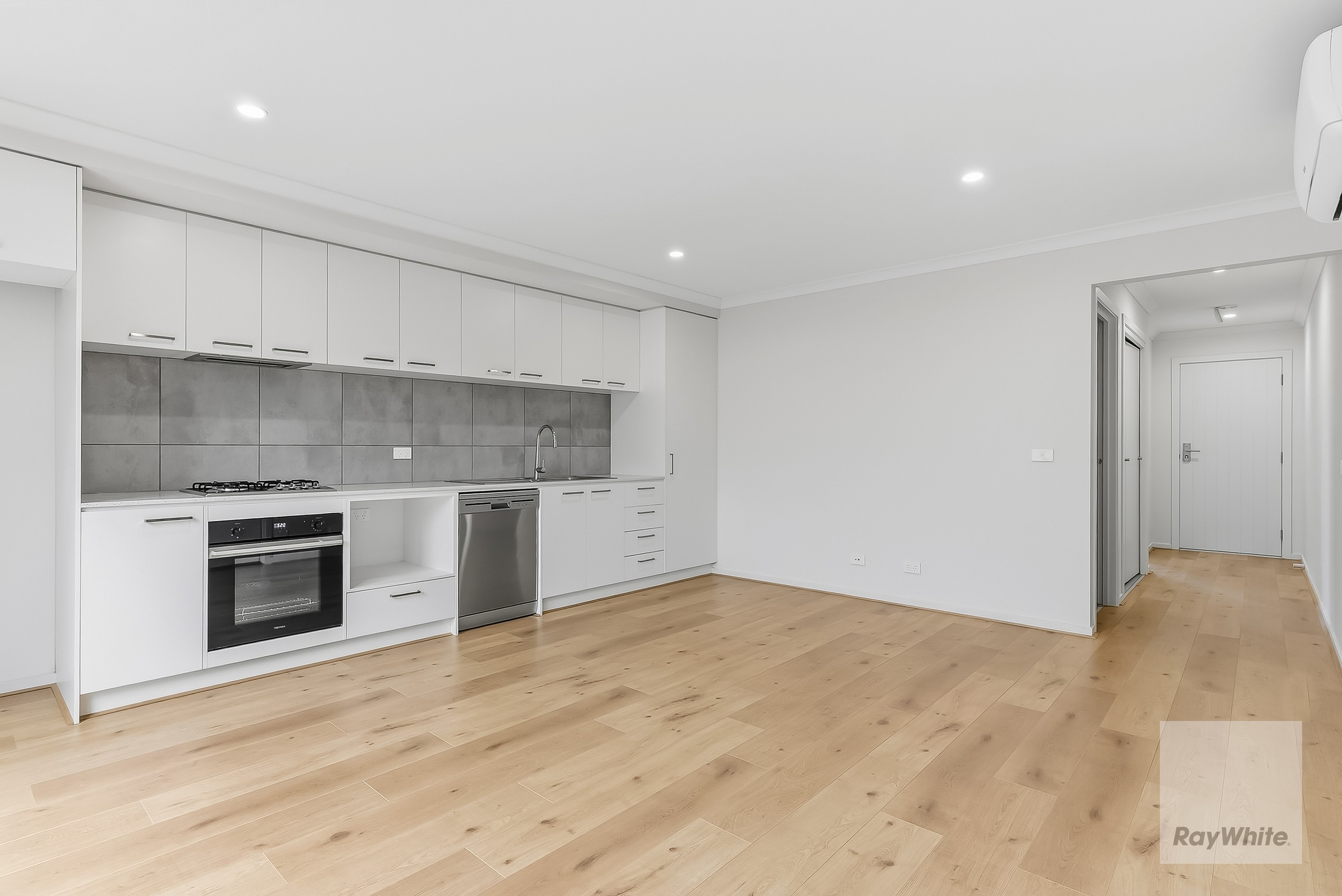 6 Perugia Street, DEANSIDE, VIC 3336