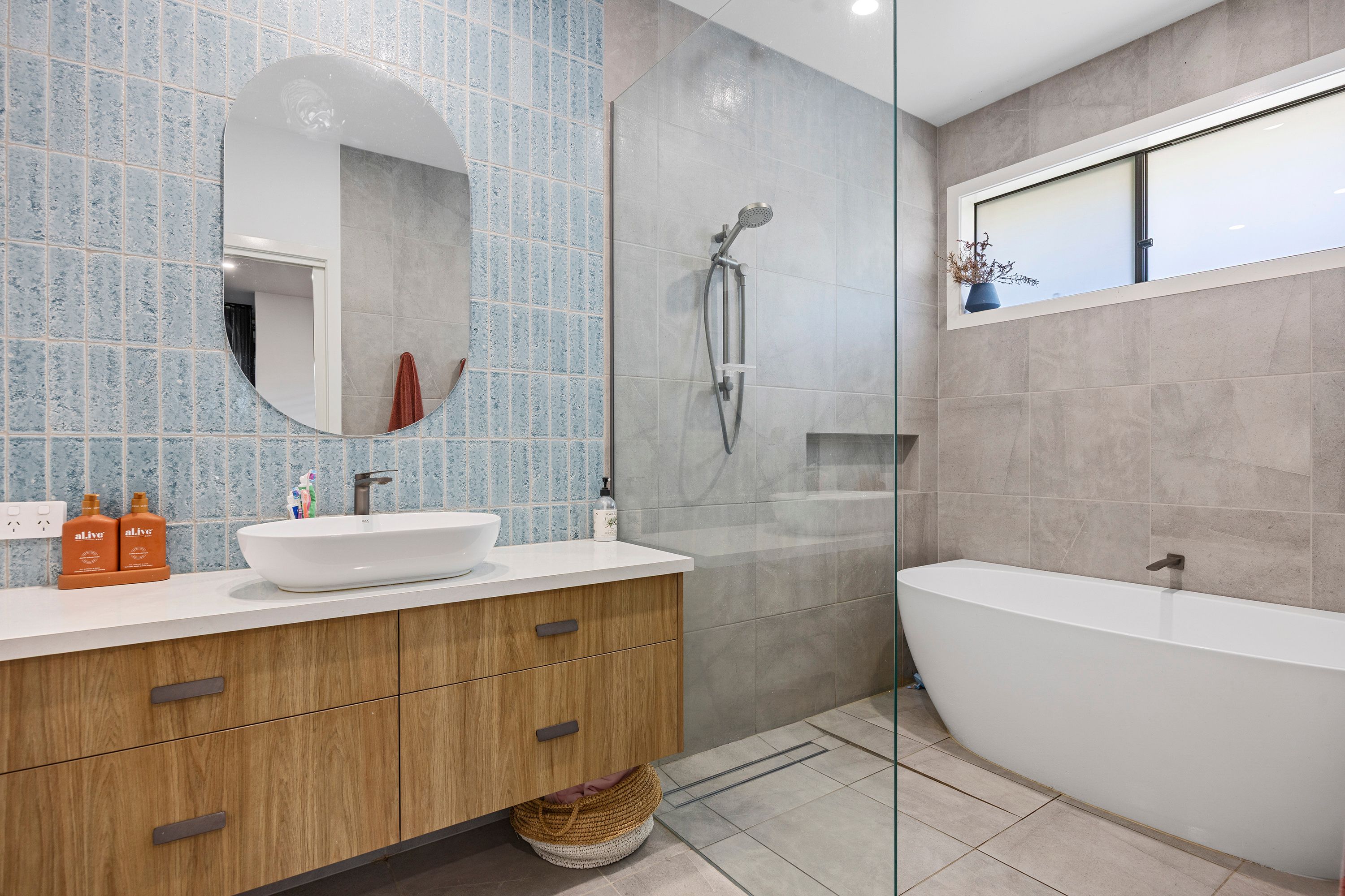 21 Durif Drive — photo 11 of 22
