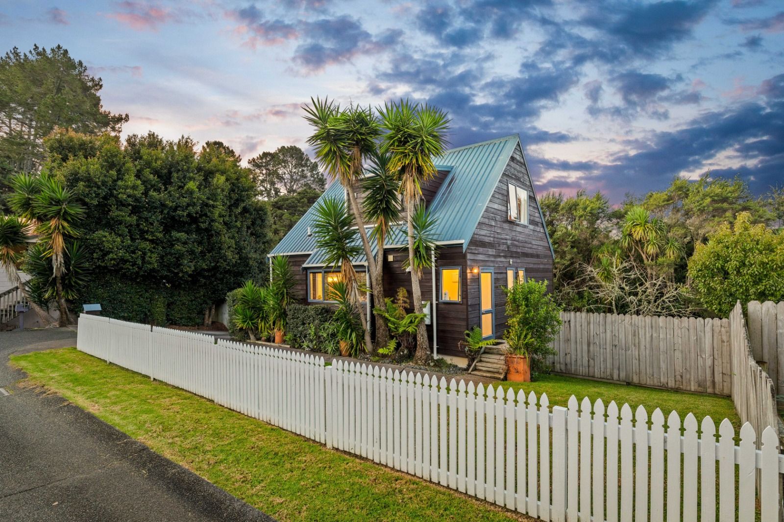 21 Carillon Place, Massey, Waitakere City