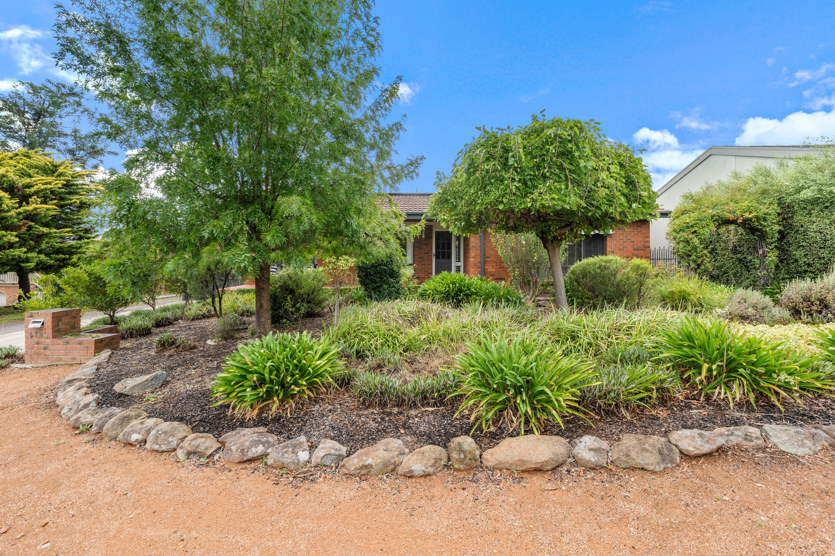 12 Laidley Place, Florey, ACT 2615