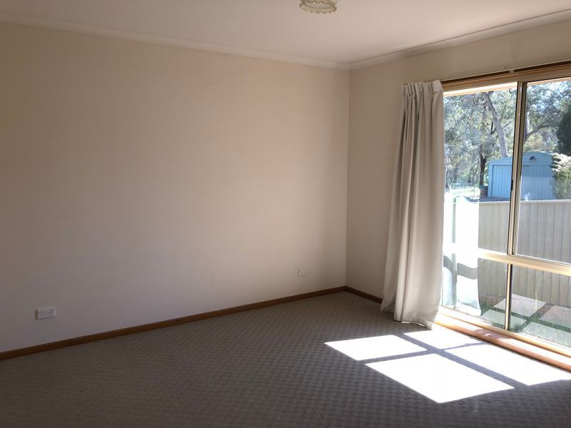 2/515 Thorold Street, West Albury, NSW 2640