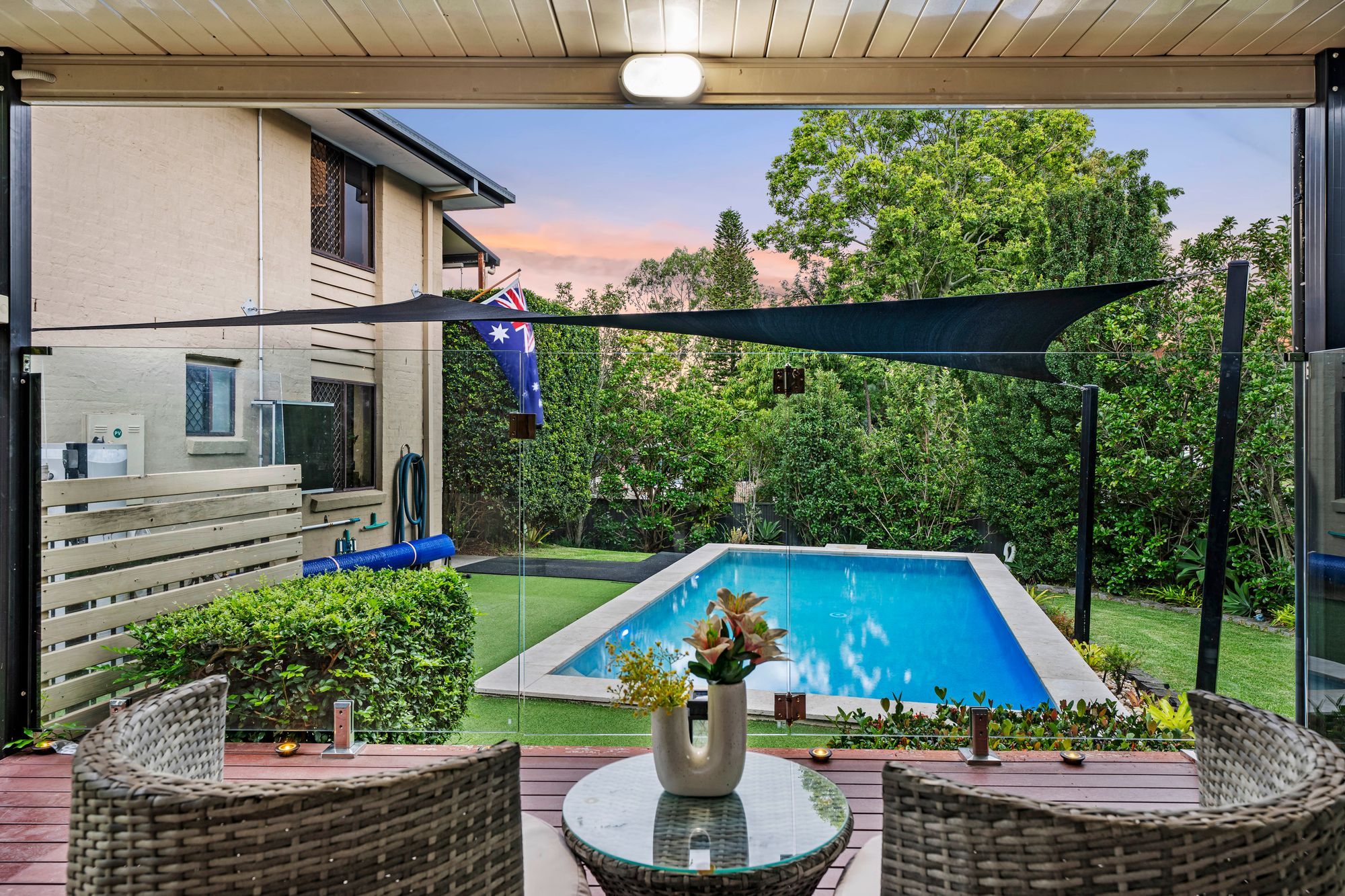 1 Marble Drive, Carrara, QLD 4211