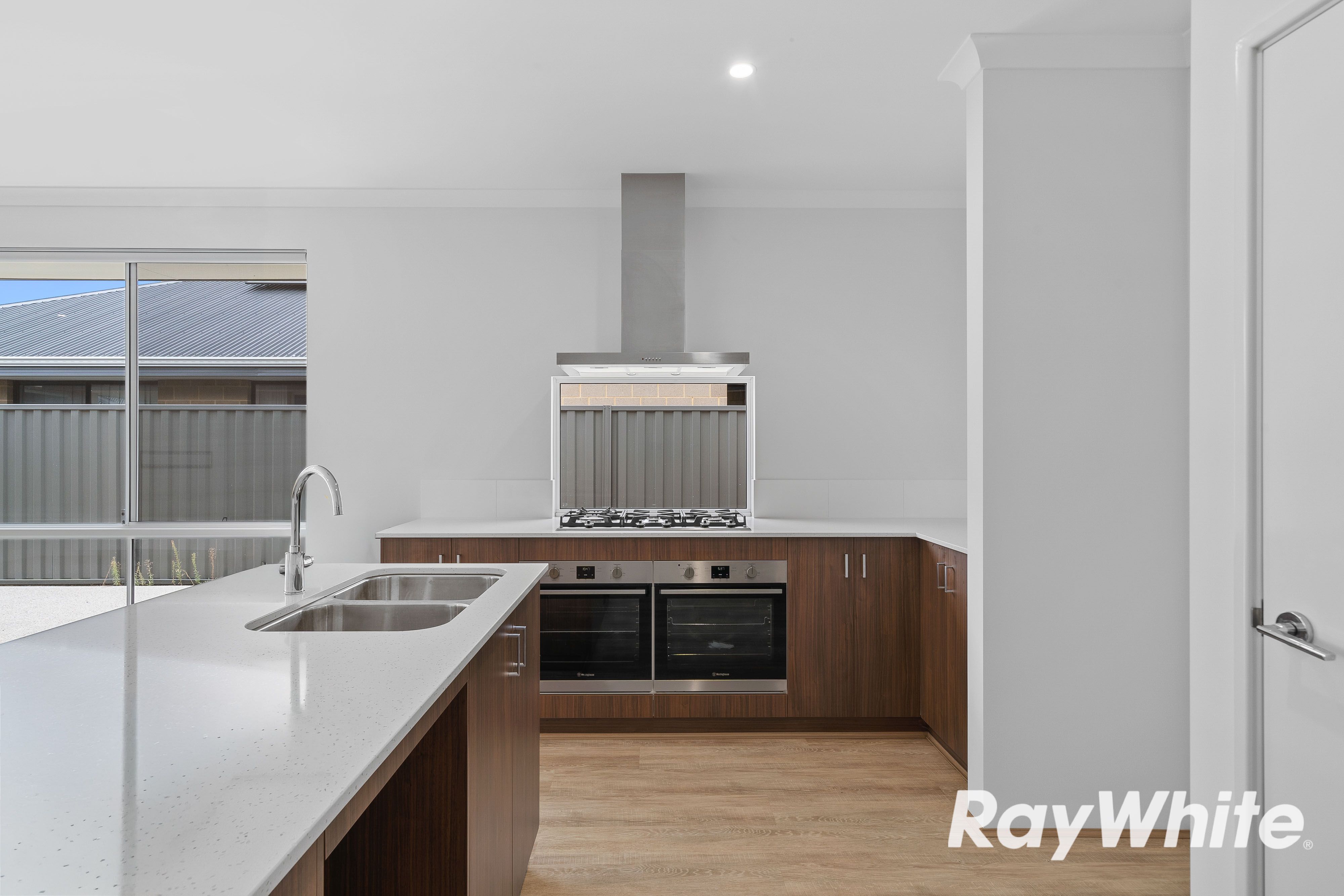 17 Limahuli Way, Lakelands, WA 6180