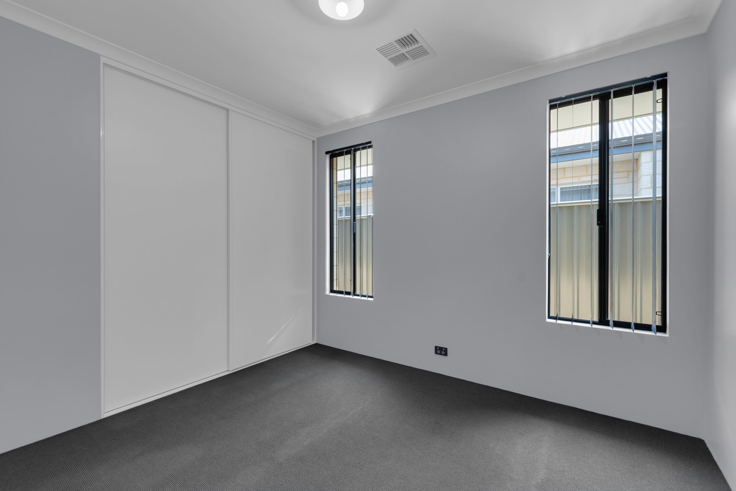 16 Callabonna Esplanade — photo 14 of 19