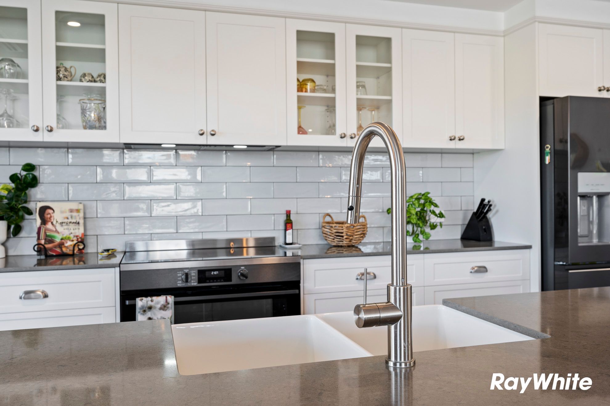 16 Clarke Street — photo 7 of 30