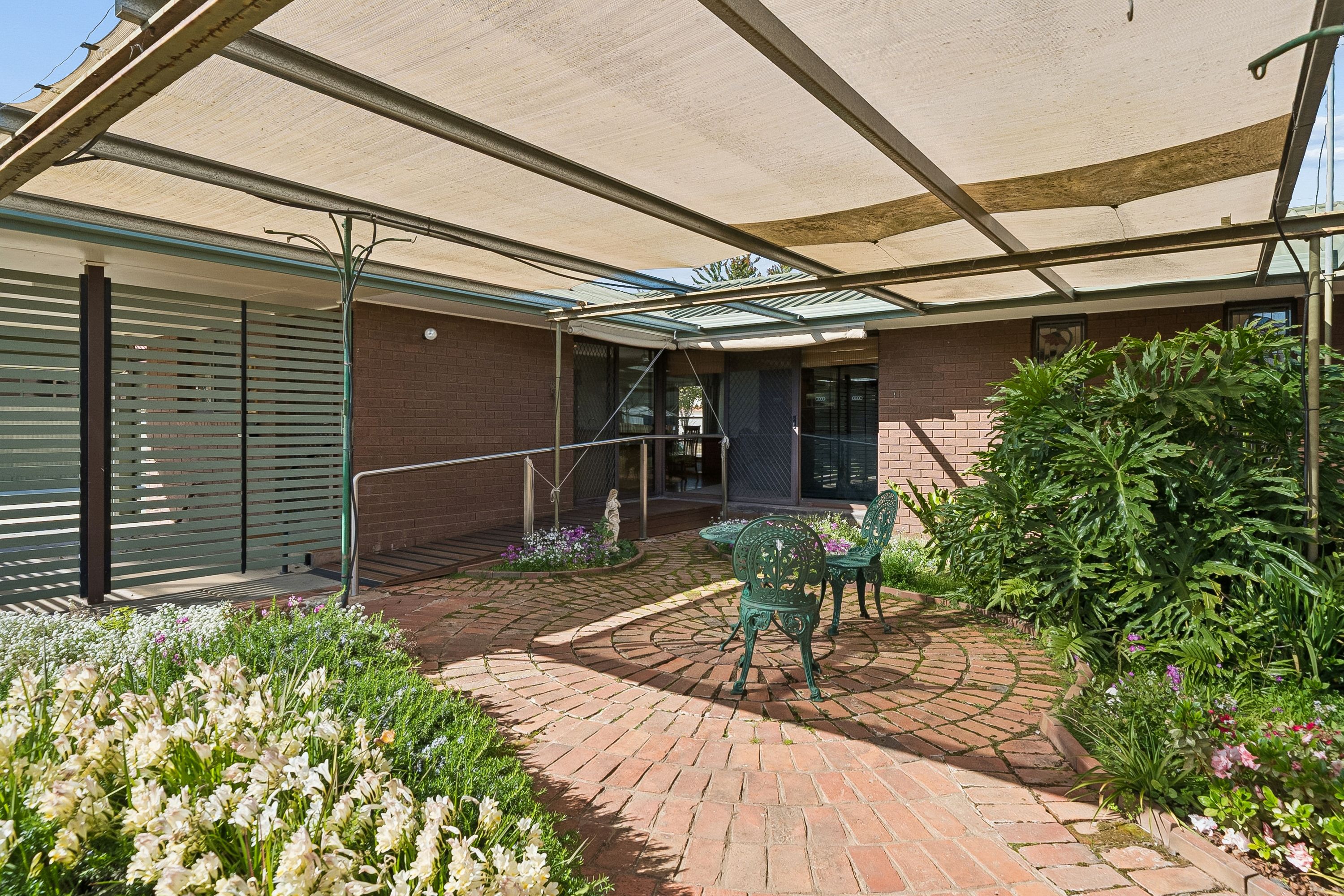 19 Boorin Street — photo 13 of 17