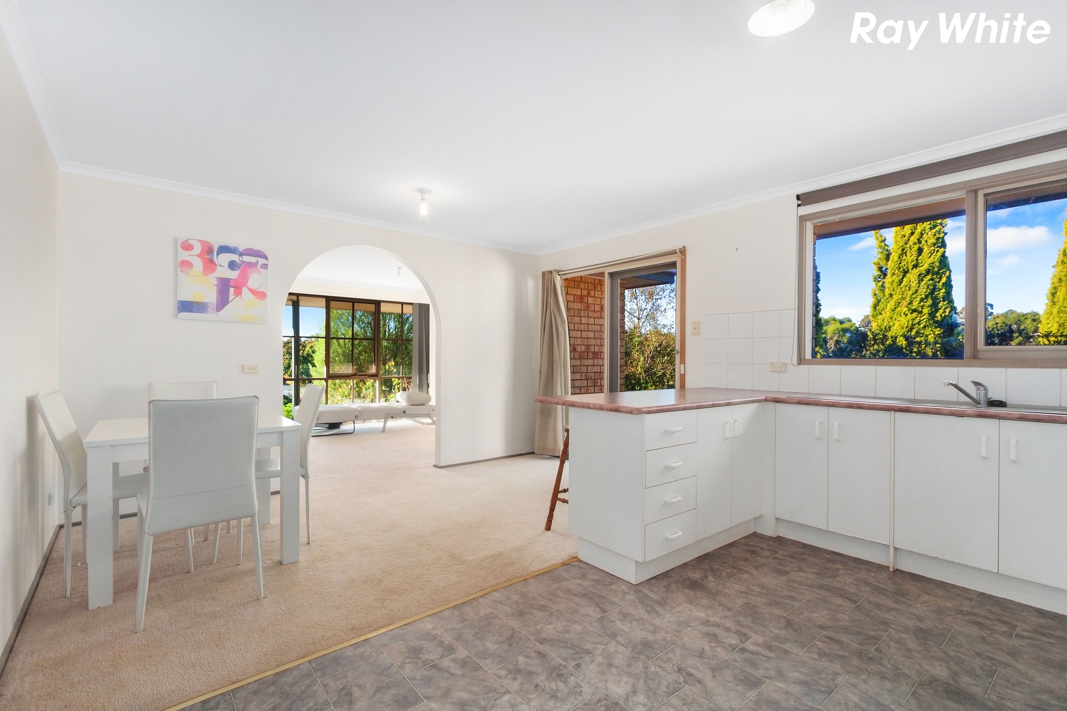 4/16 Hayes Drive, Warragul, VIC 3820