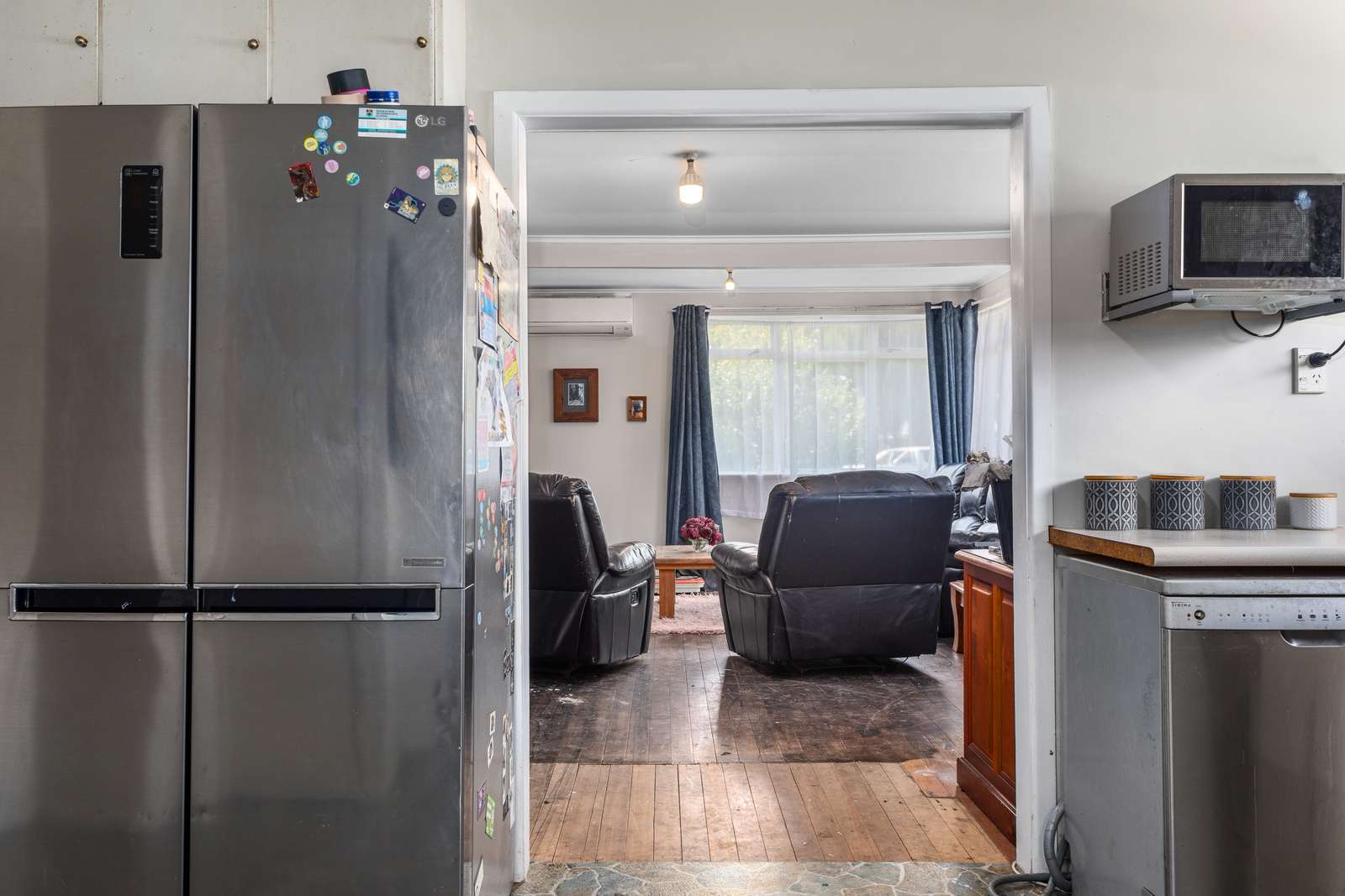 2 Cobham Street photo 4