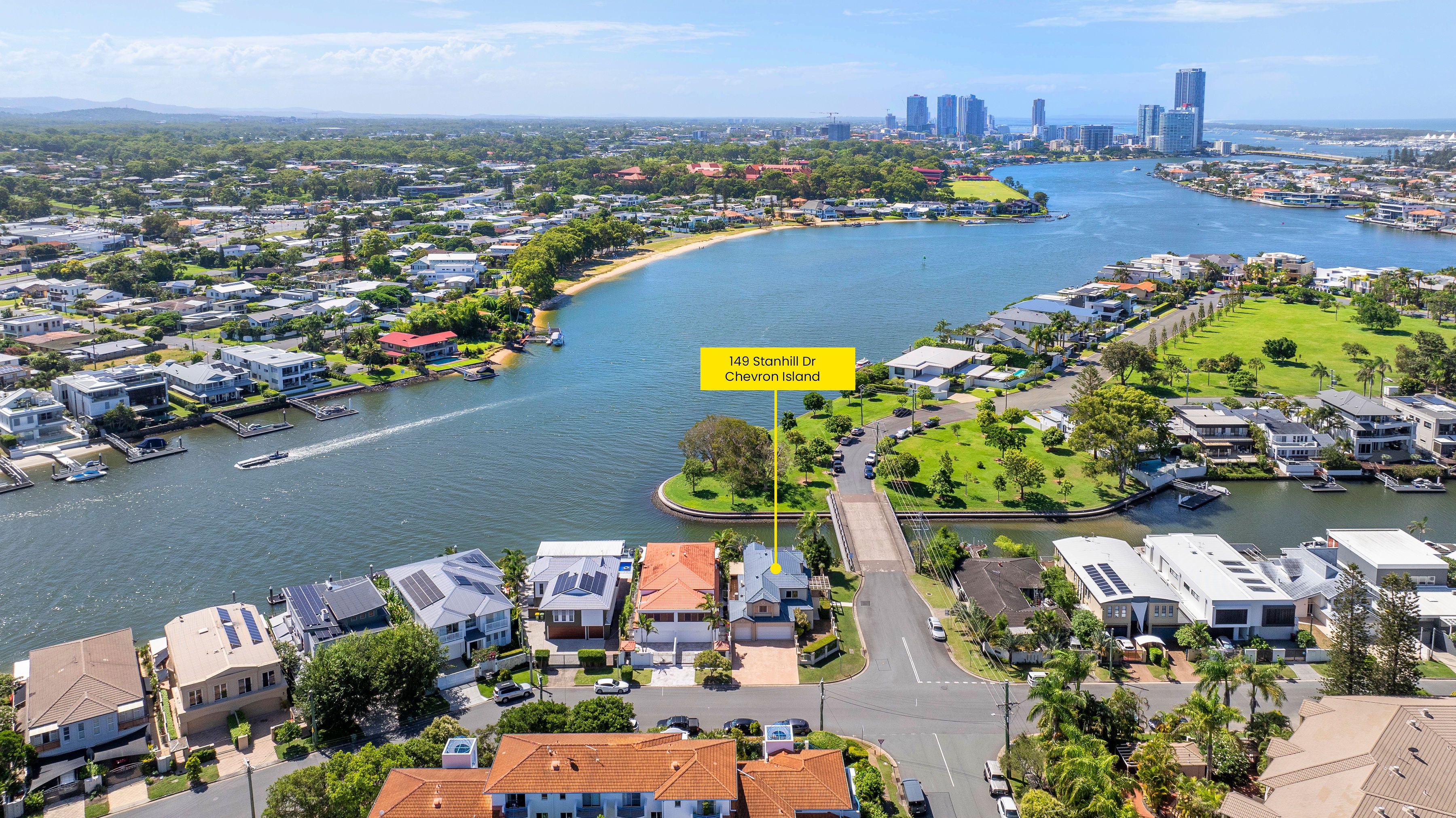 149 Stanhill Drive, Chevron Island QLD 4217