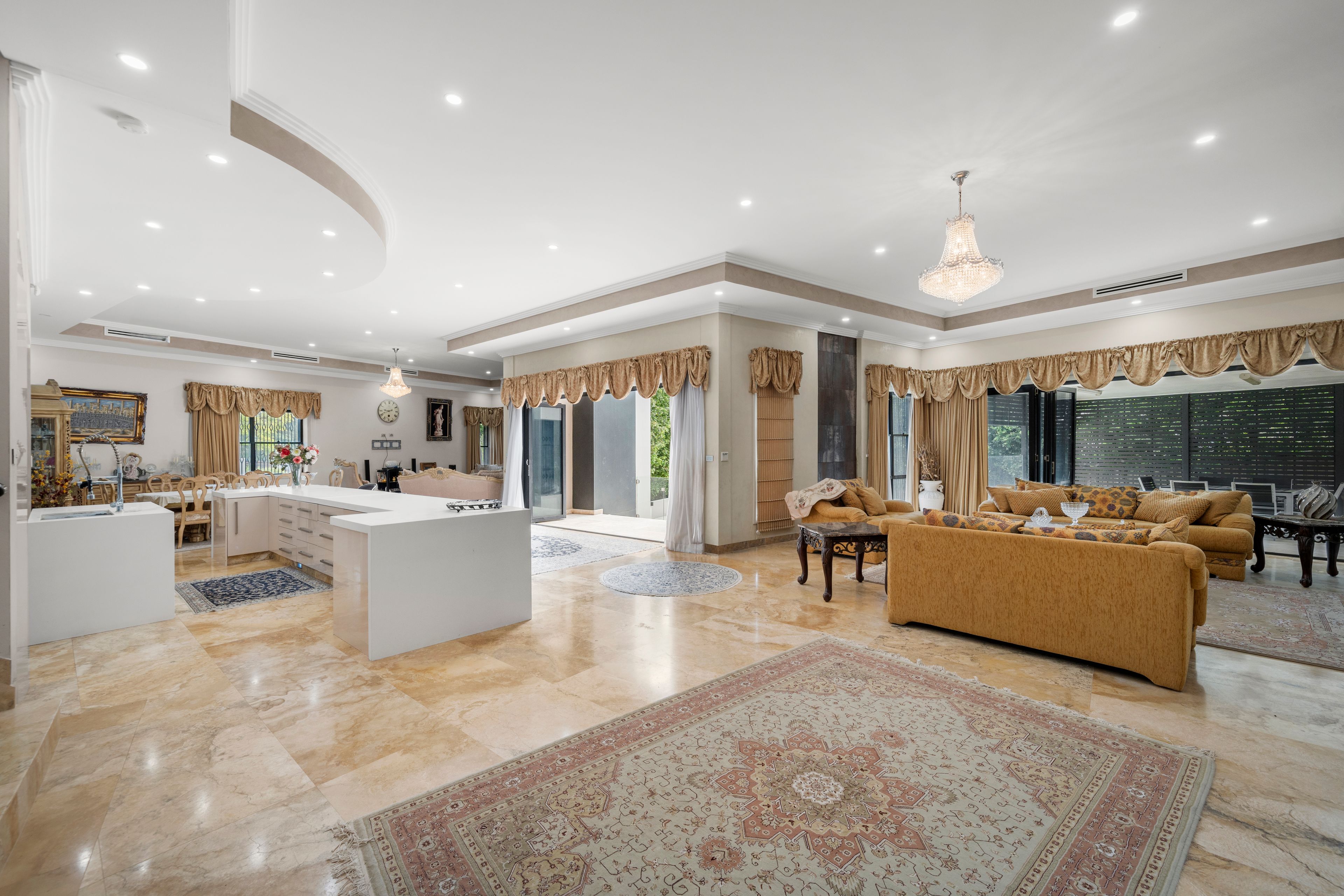 7 Niello Close, Castle Hill NSW 2154