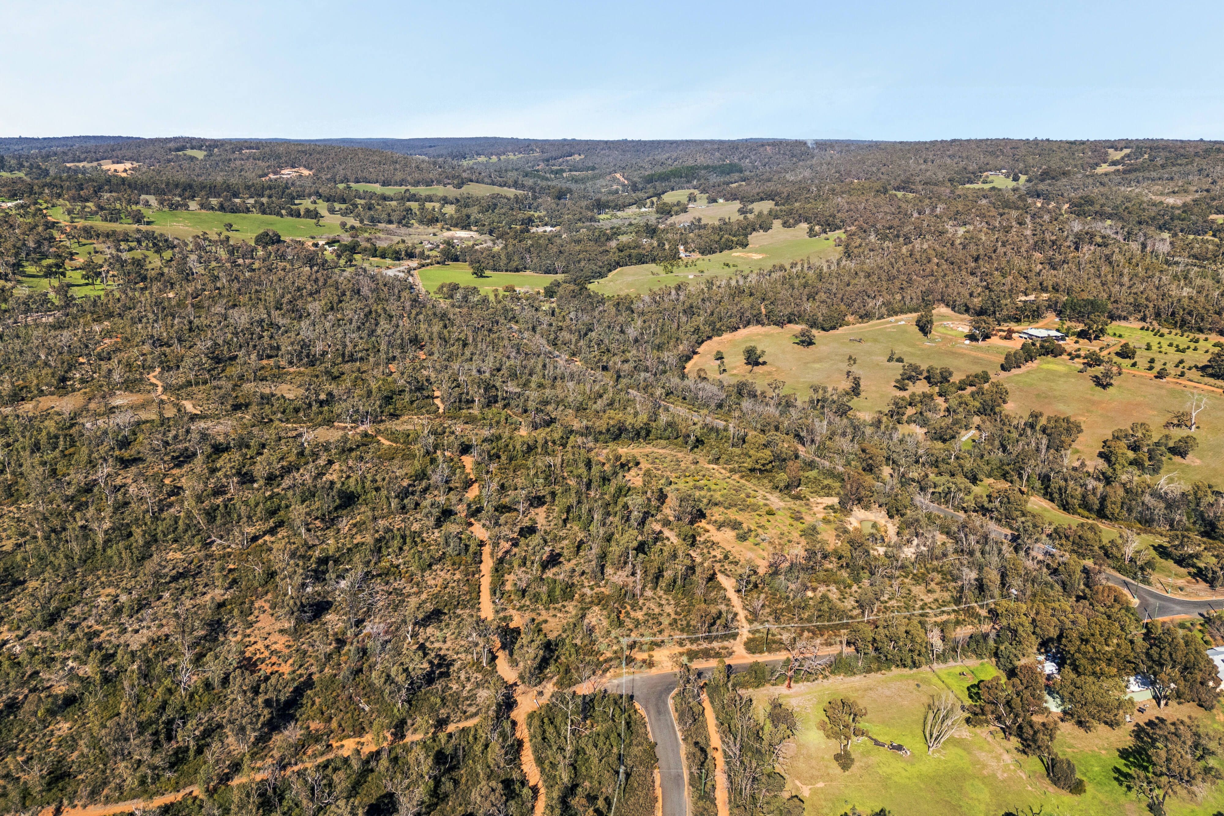 476 Old Coach Road East — photo 16 of 27