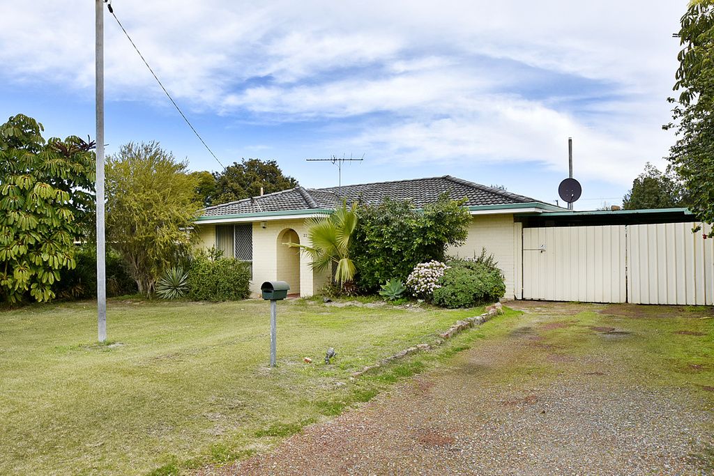 23 Furness Way, Koondoola, WA 6064