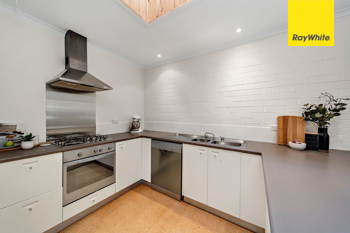 23/3 Lane Poole Place, Yarralumla, ACT 2600