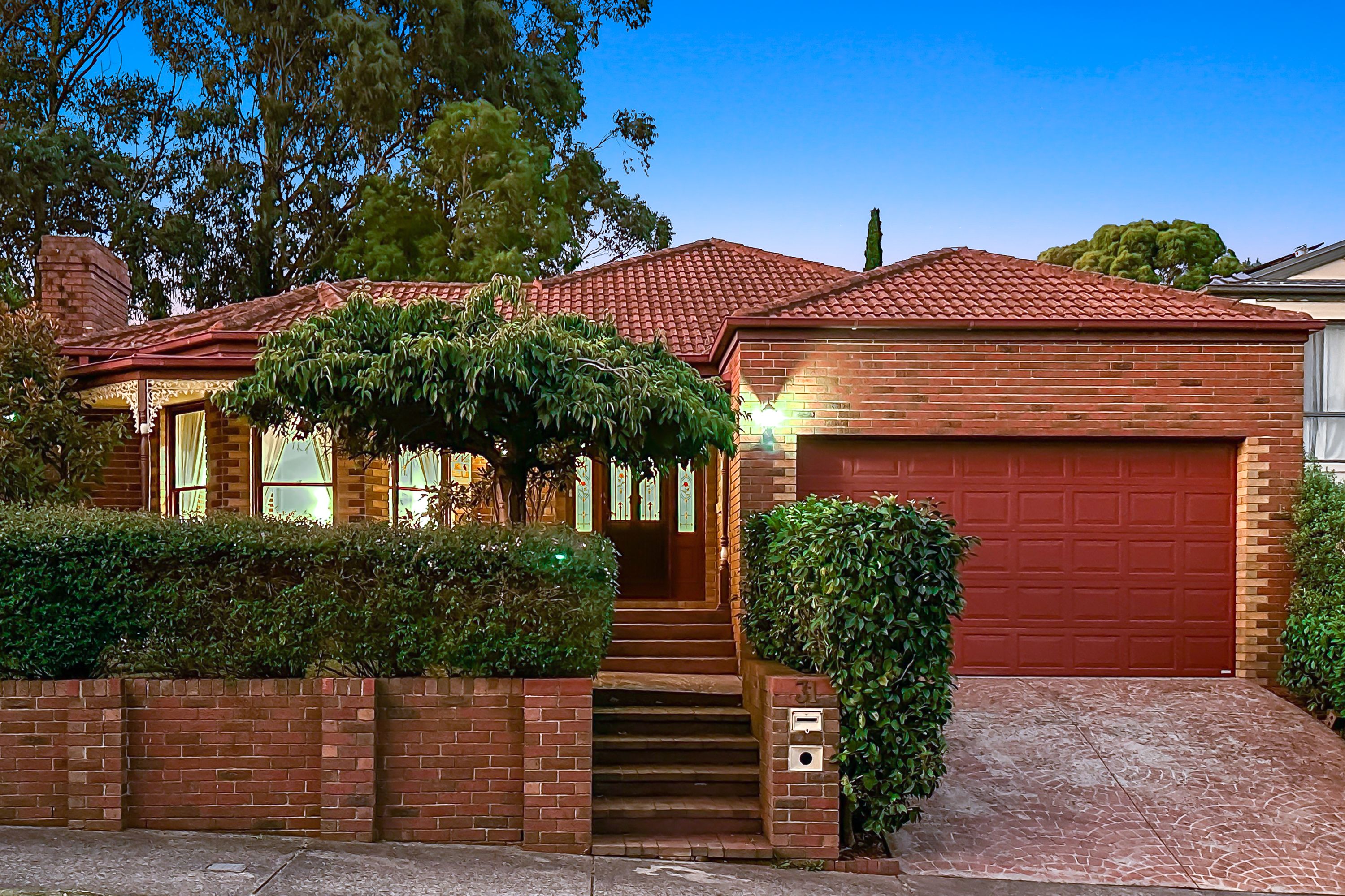 31 Prestbury Drive, Vermont South, VIC 3133 Sold House Ray White