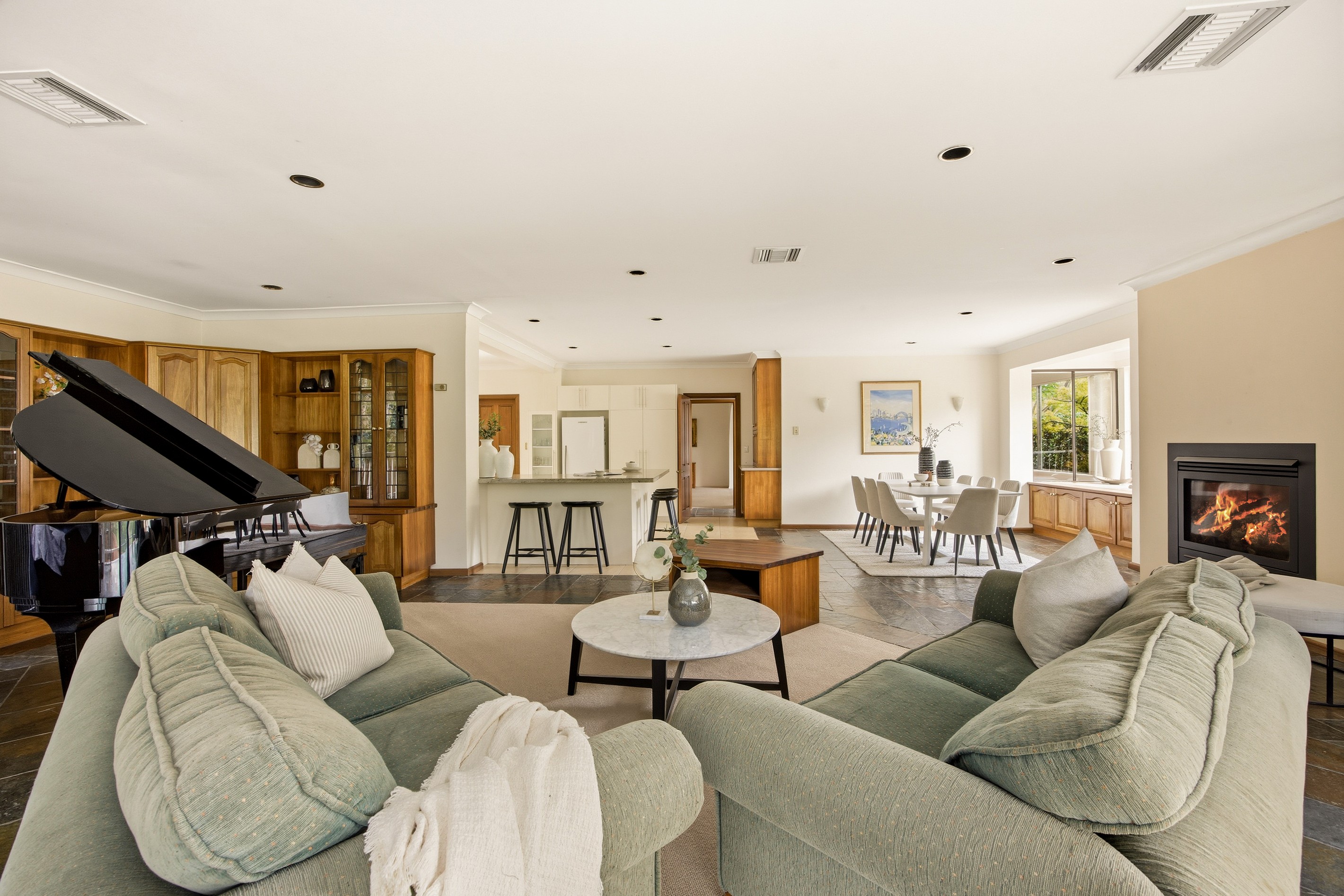 8 Woodvale Close, St Ives, NSW 2075