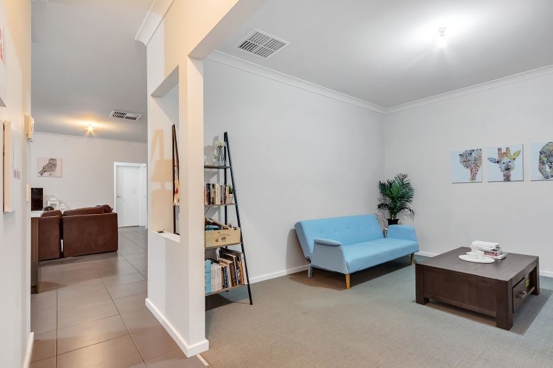 19a Mckay Avenue Windsor Gardens Sa 5087 Sold House Ray