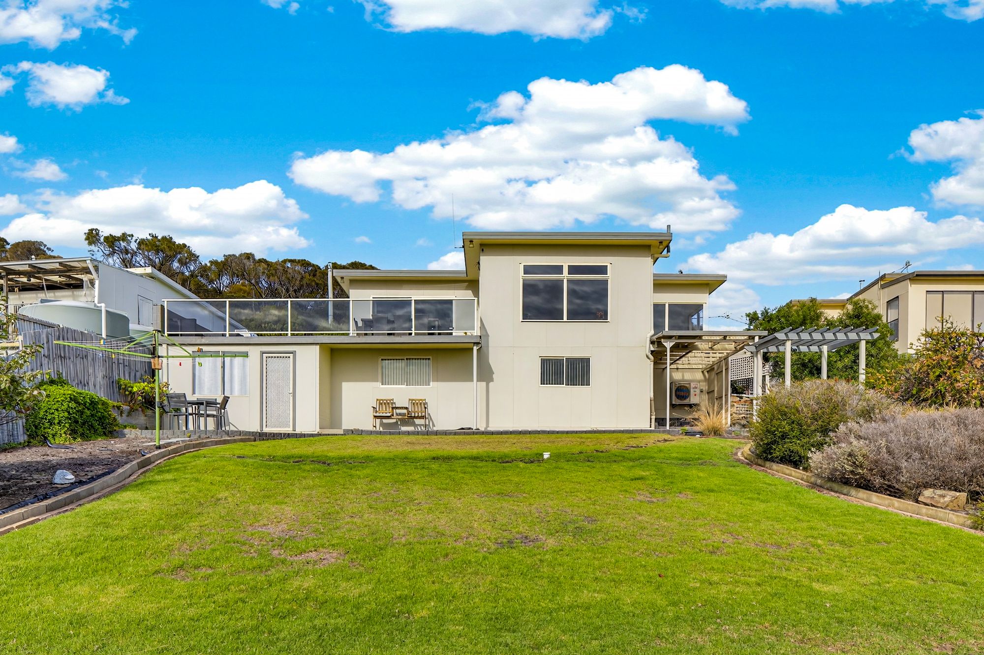 35 Campbell Street — photo 3 of 30