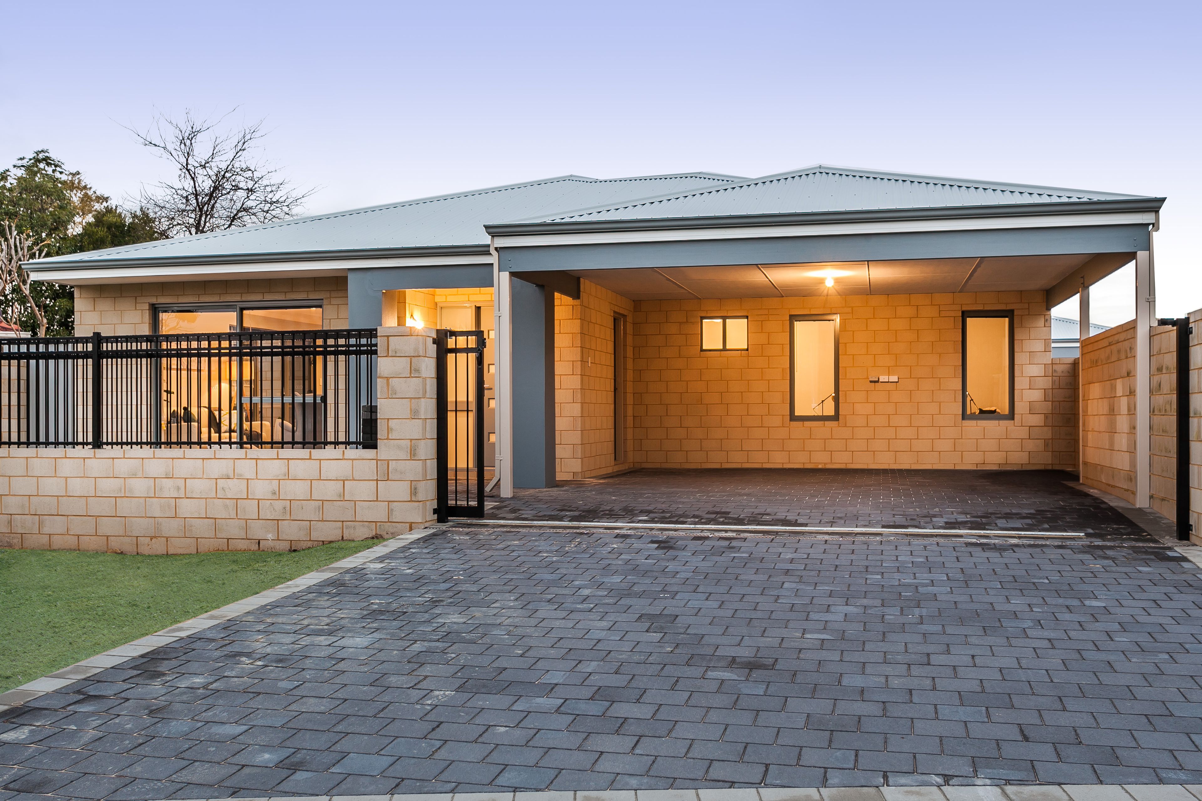 7 Lunar Way, Beckenham WA 6107