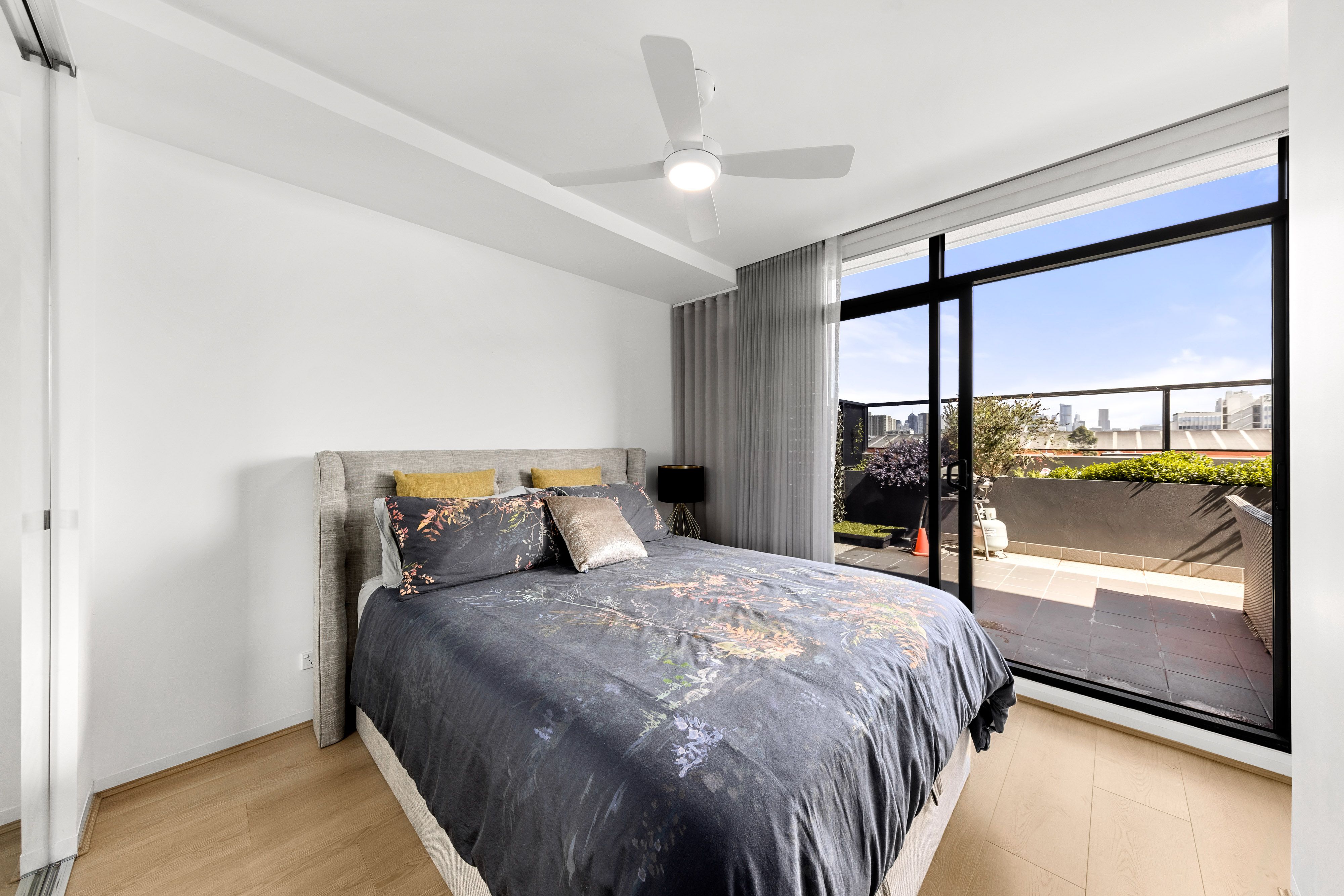 B411/8 Grosvenor Street — photo 12 of 16
