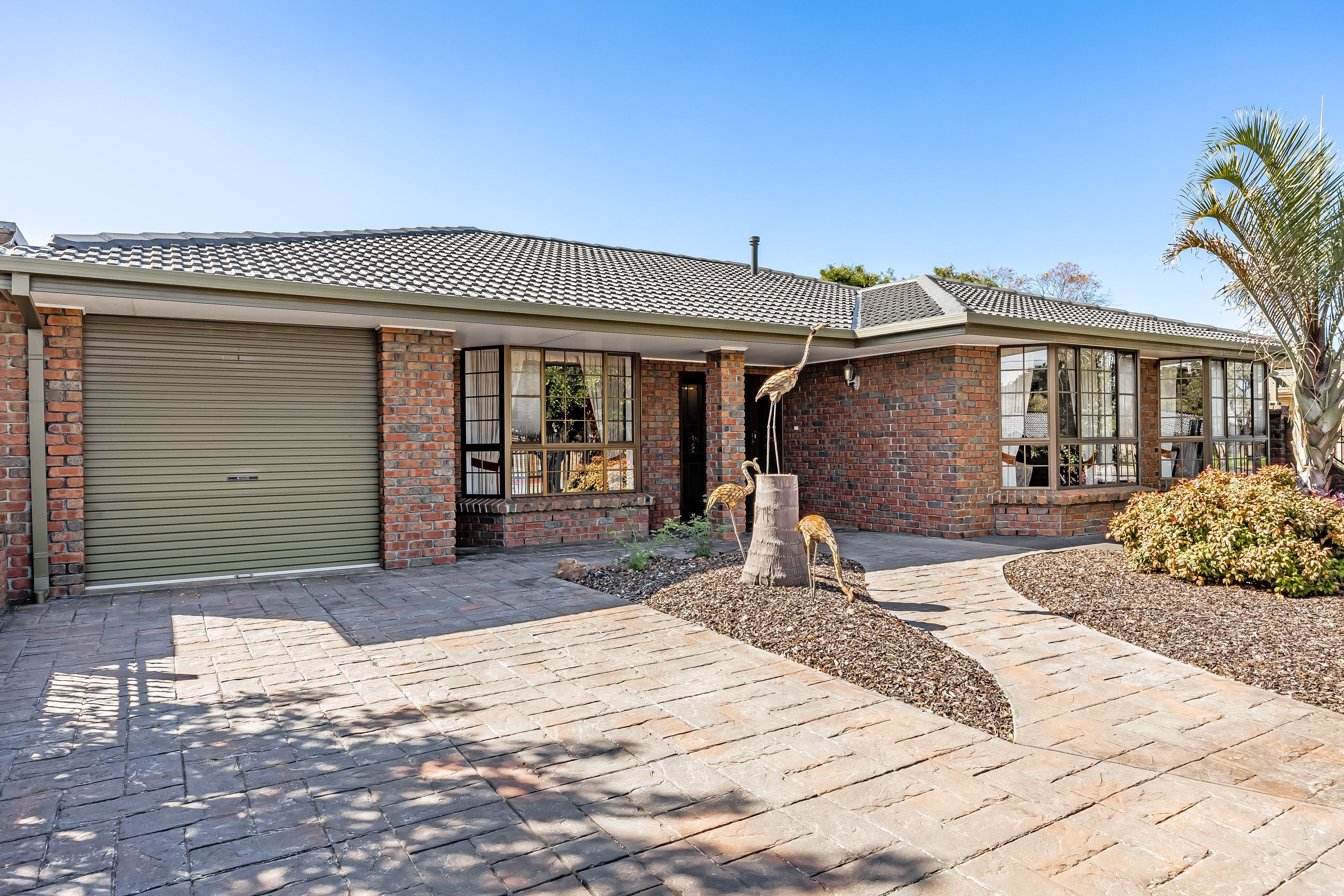 27 Kingston Avenue, Hope Valley, SA 5090