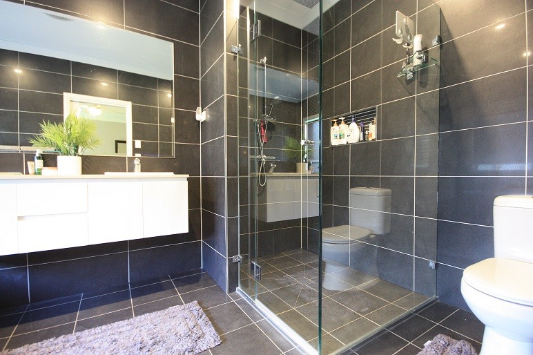 17 Challenger Street, Gregory Hills, NSW 2557