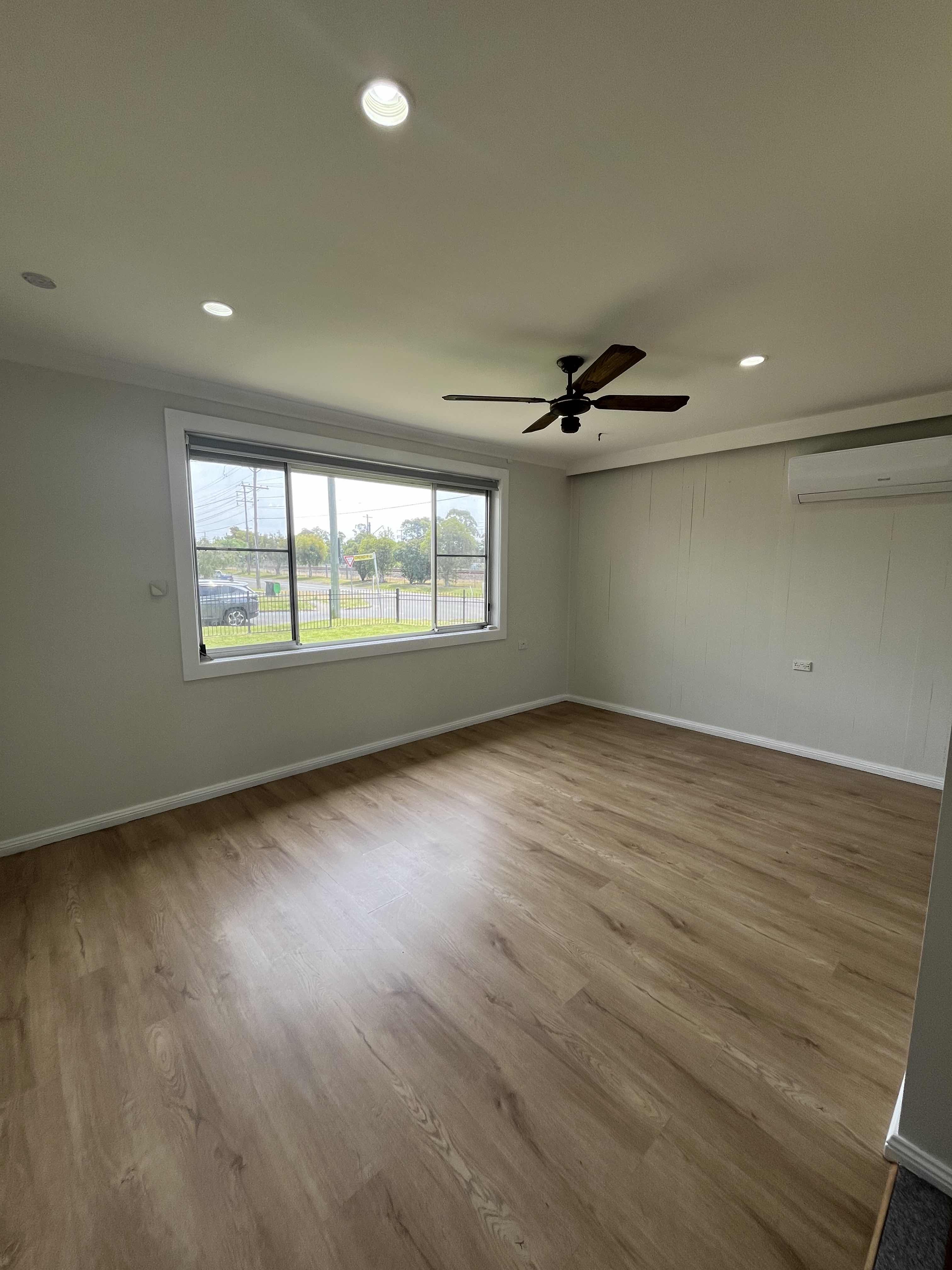 2 Constance Avenue, Oxley Park, NSW 2760