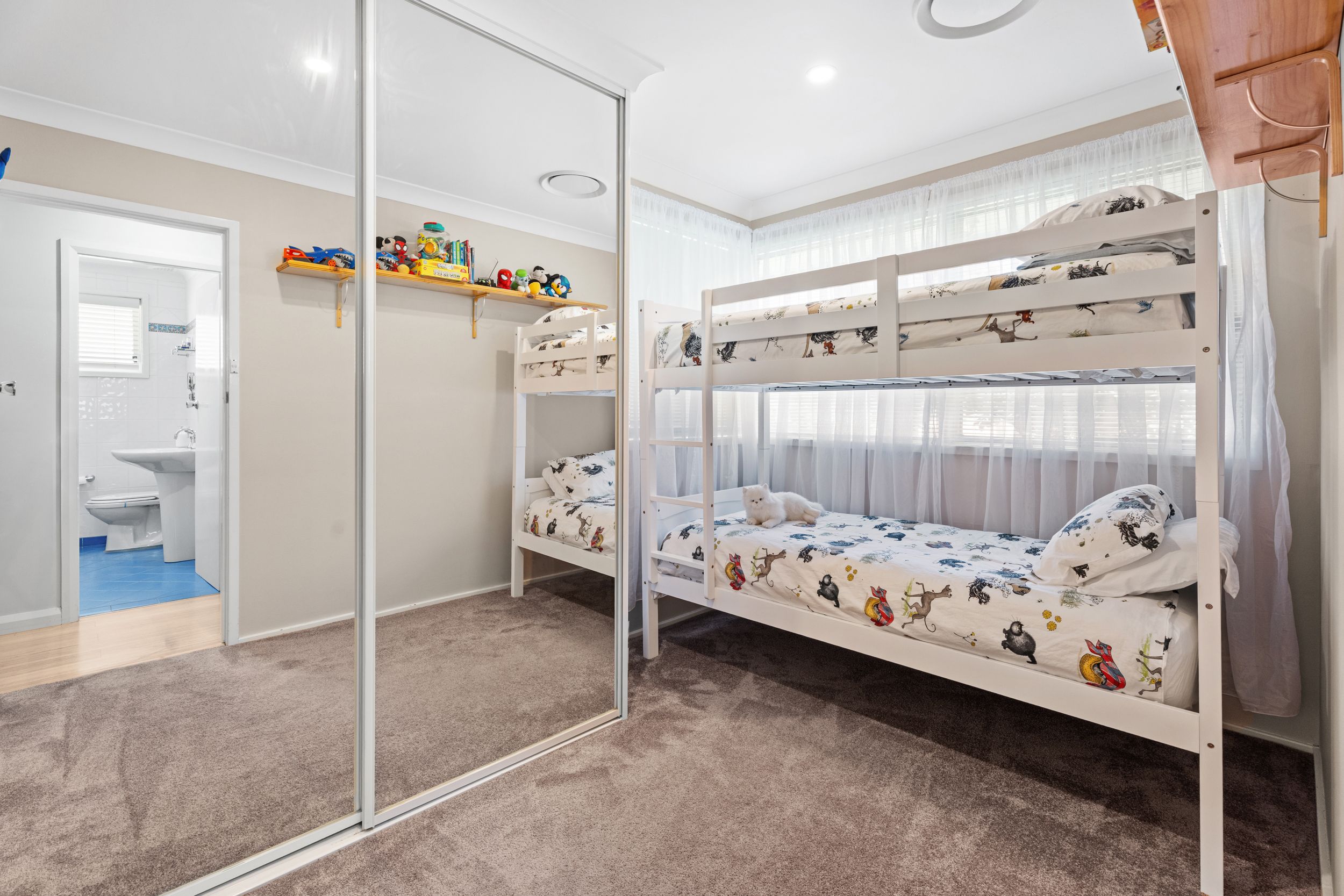 37 William Street, Cambridge Park, NSW