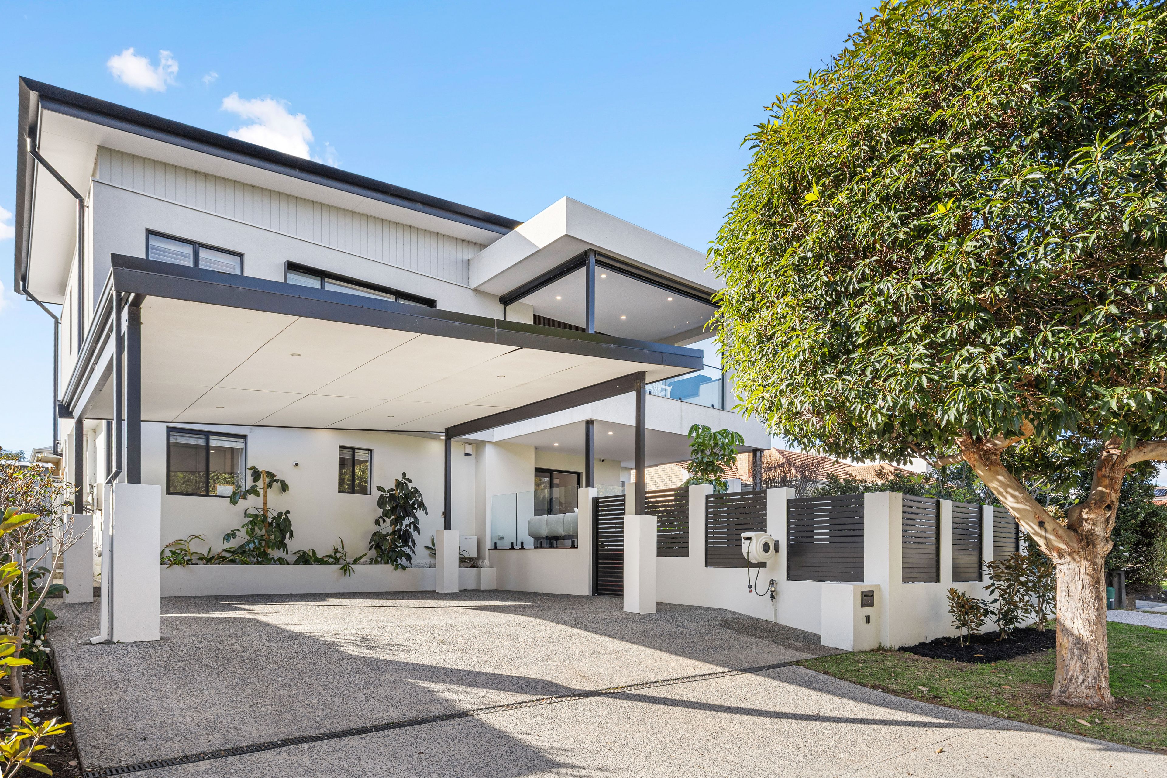 11 Bartlett Crescent — photo from Ray White North Quays