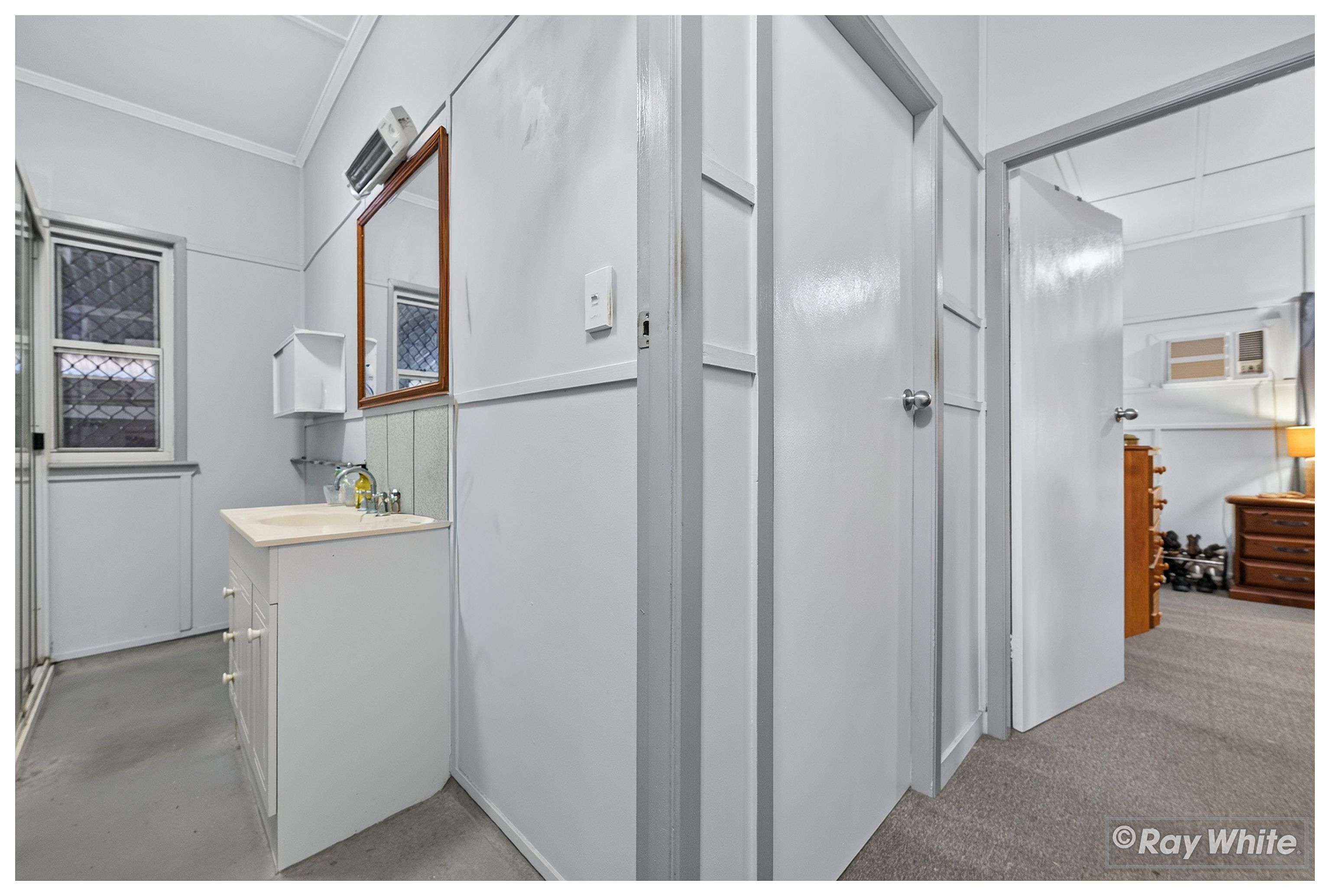 20 Hollingsworth Street — photo 8 of 20