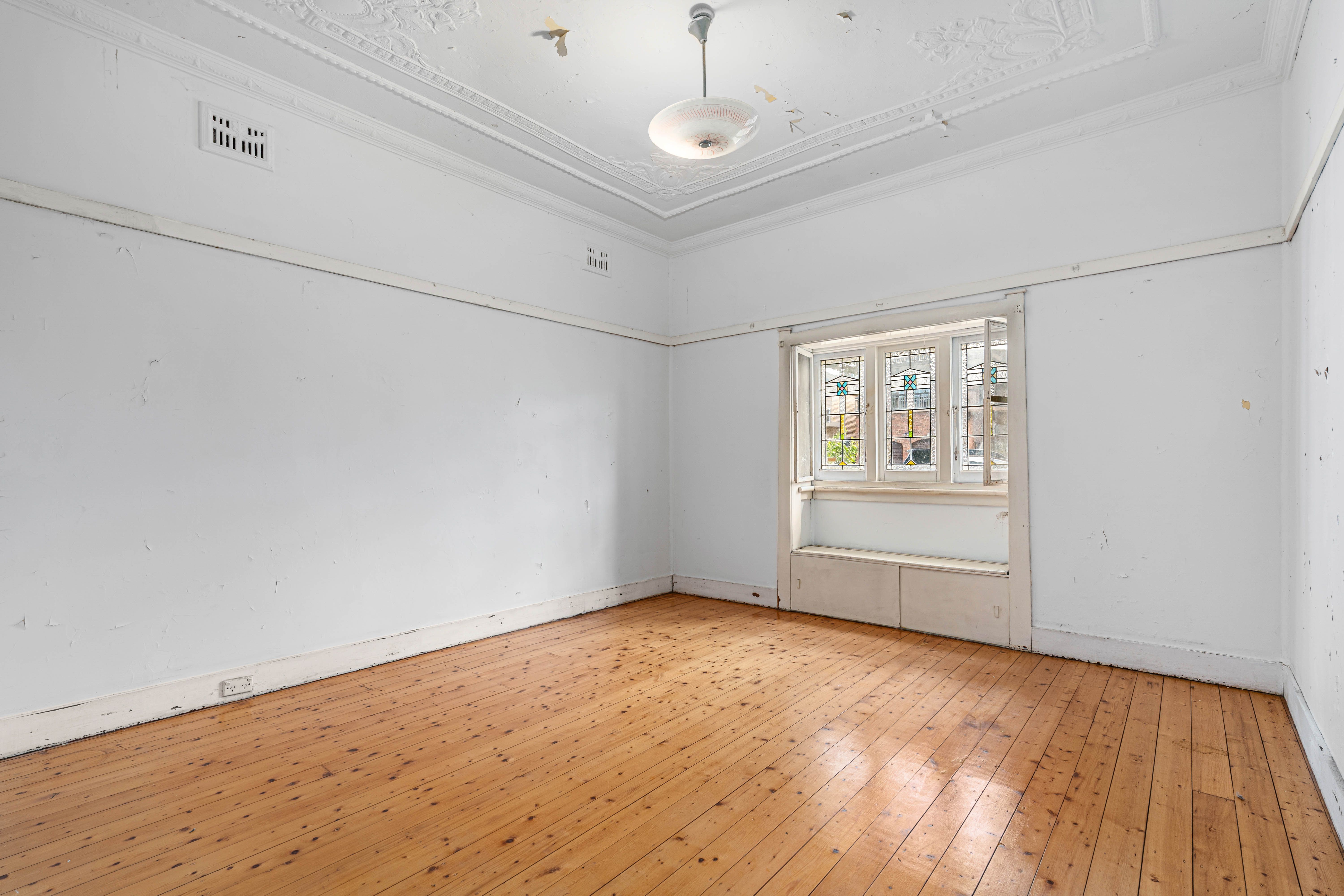 60 Orange Street — photo 4 of 10
