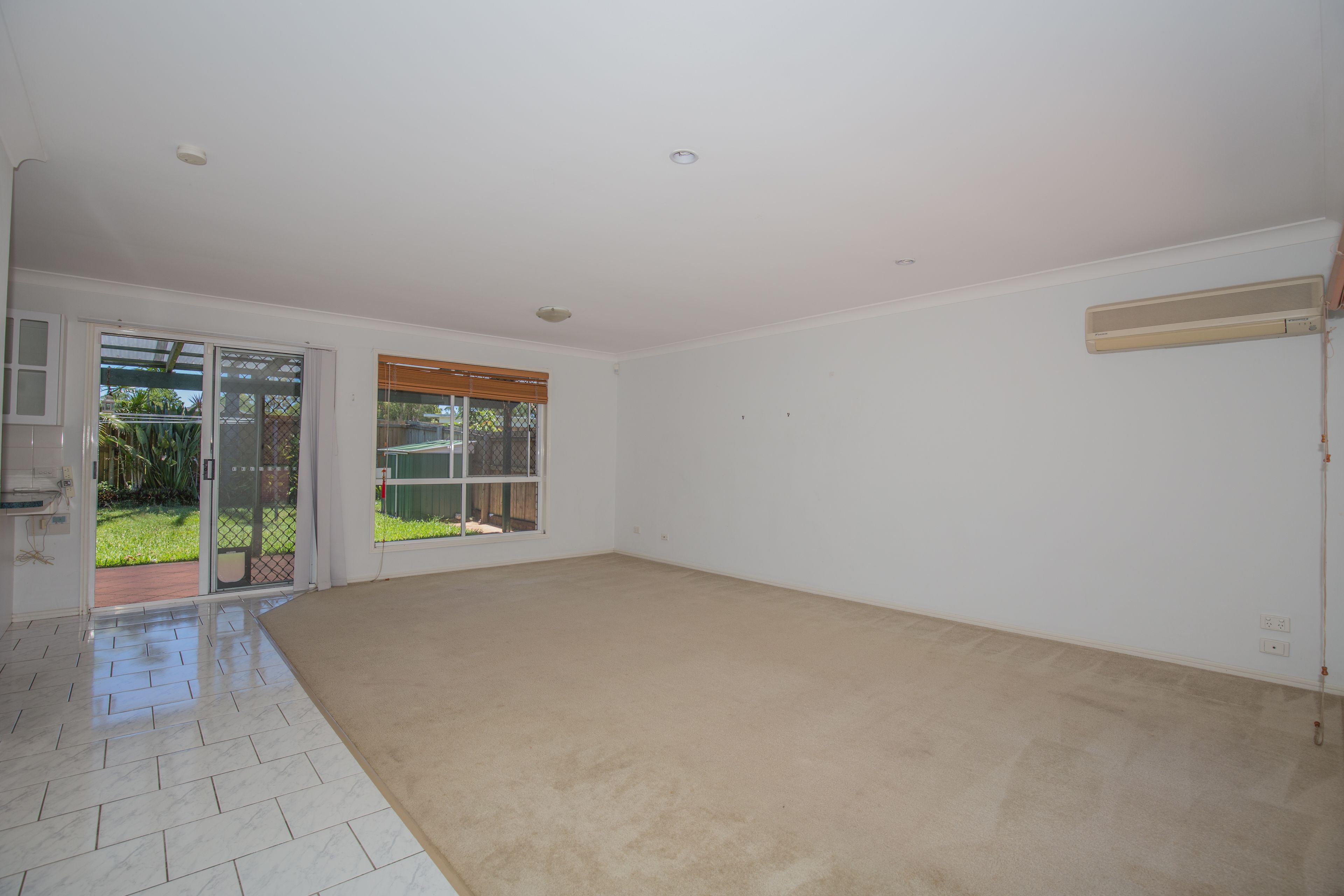10 Appleyard Crescent, Coopers Plains, QLD 4108