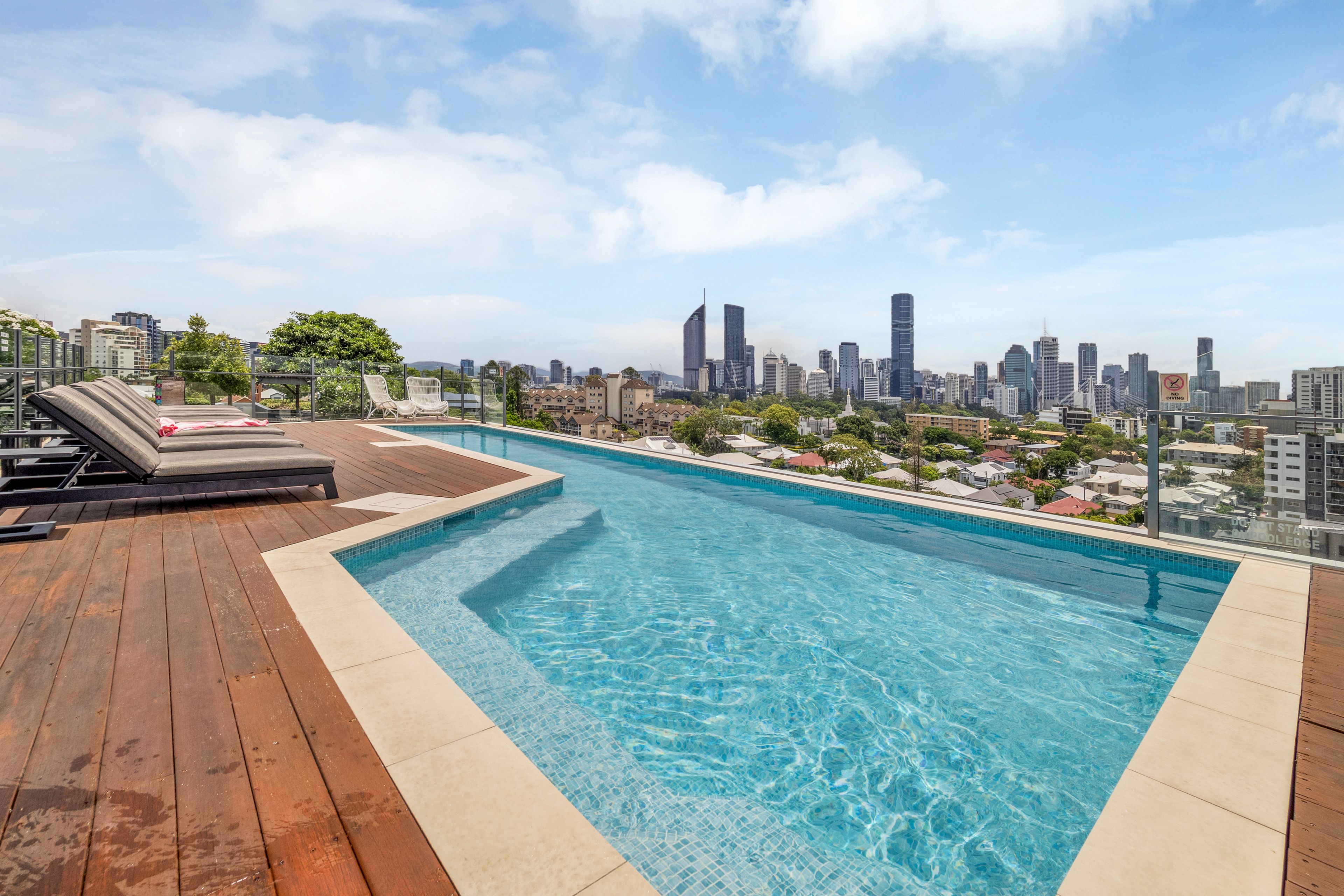 203/36 Anglesey Street — photo from Ray White West End