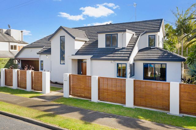 8A Devon Road, Bucklands Beach, Manukau City