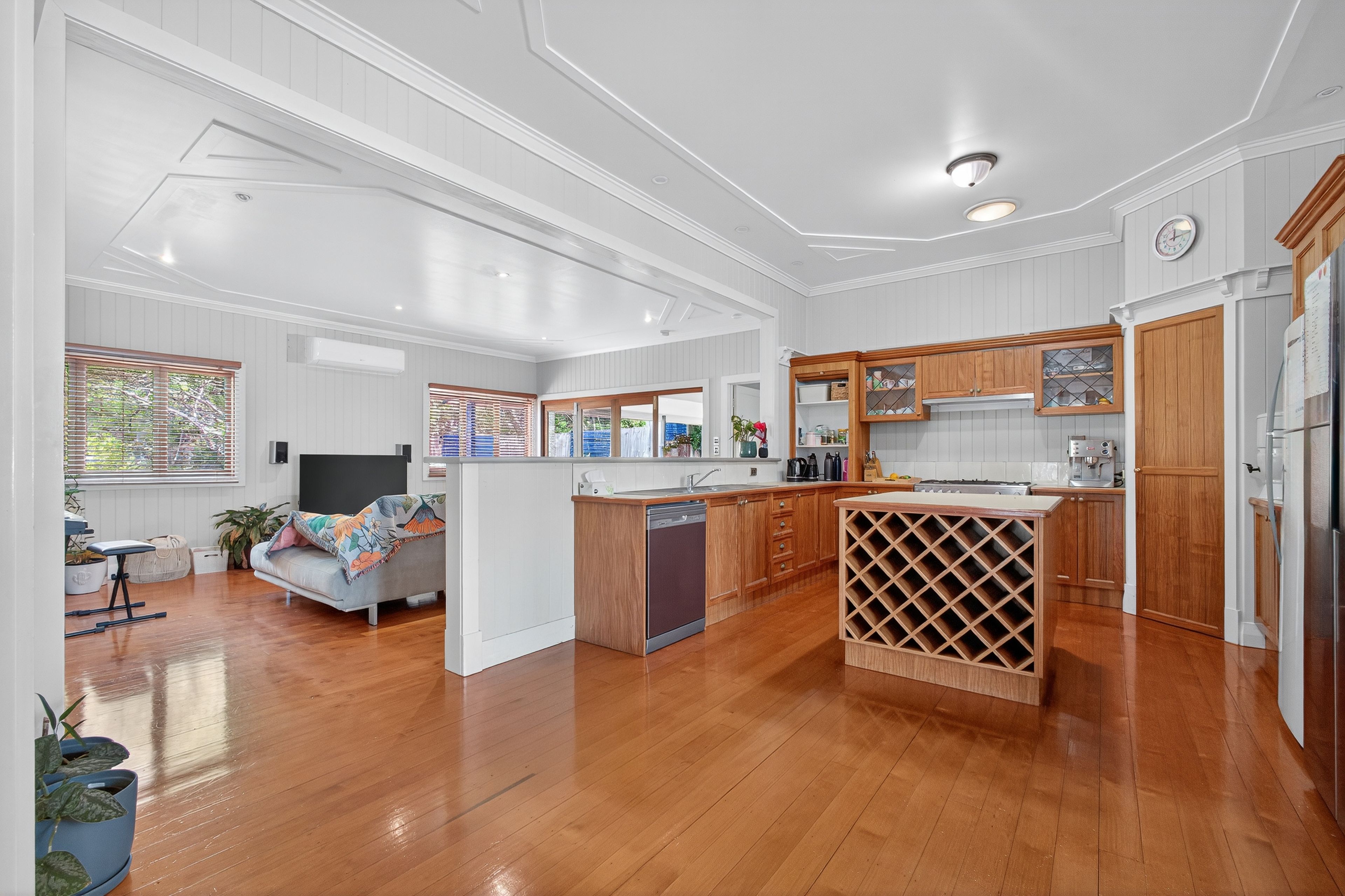 16 Vimy Street, Bardon, QLD 4065