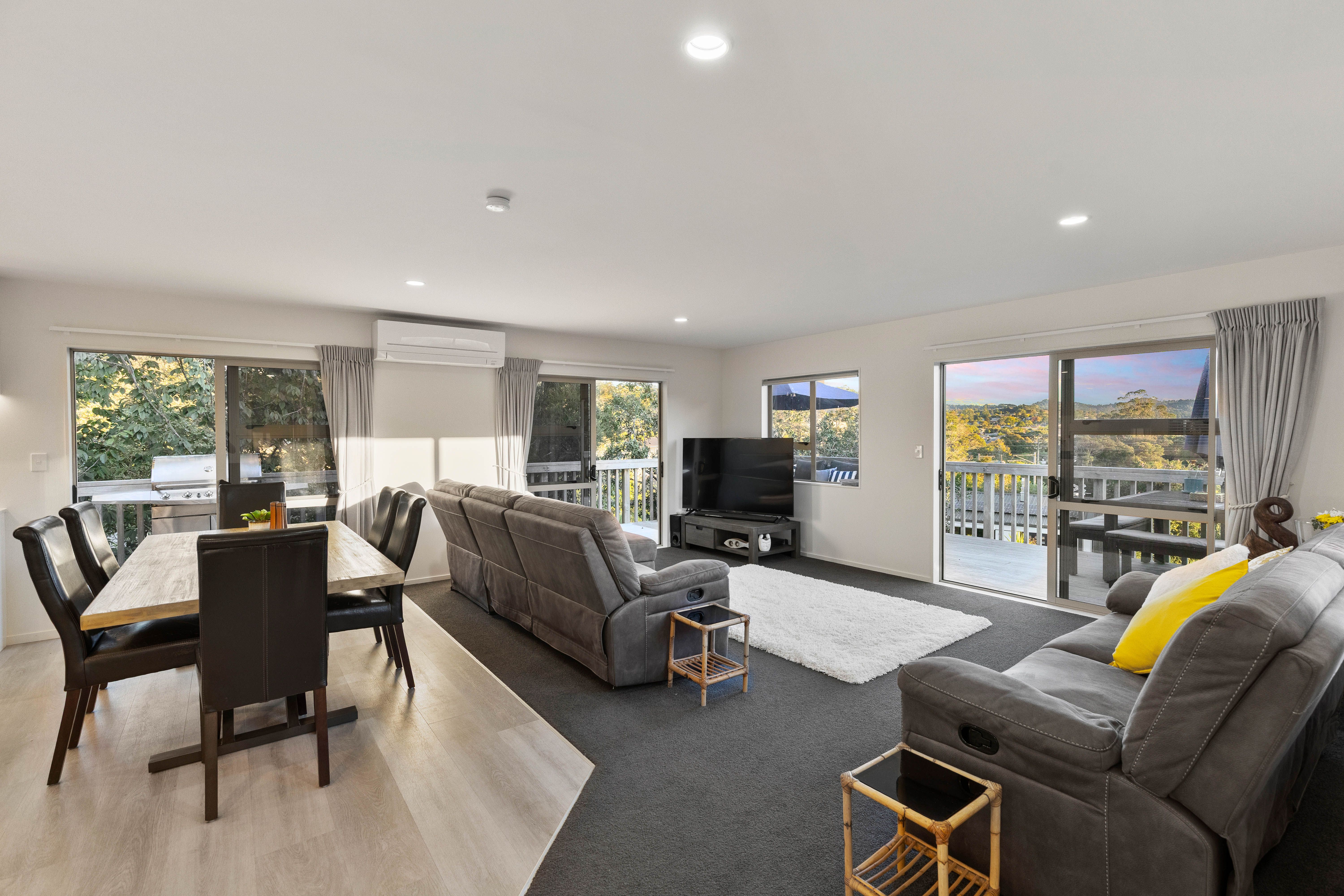 57B Rangeview Road, Sunnyvale, Waitakere City