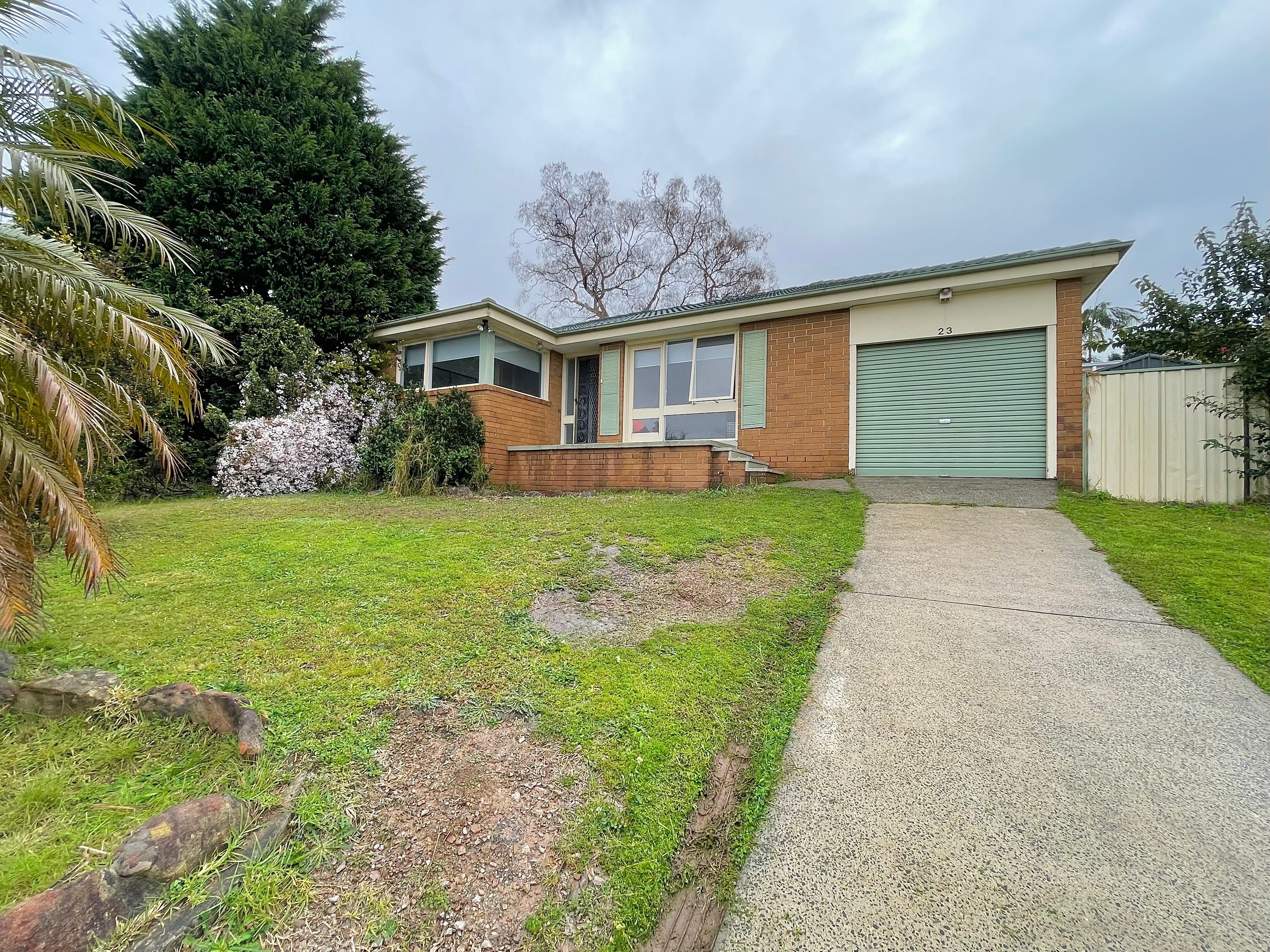 23 Stranraer Drive, St Andrews, NSW 2566