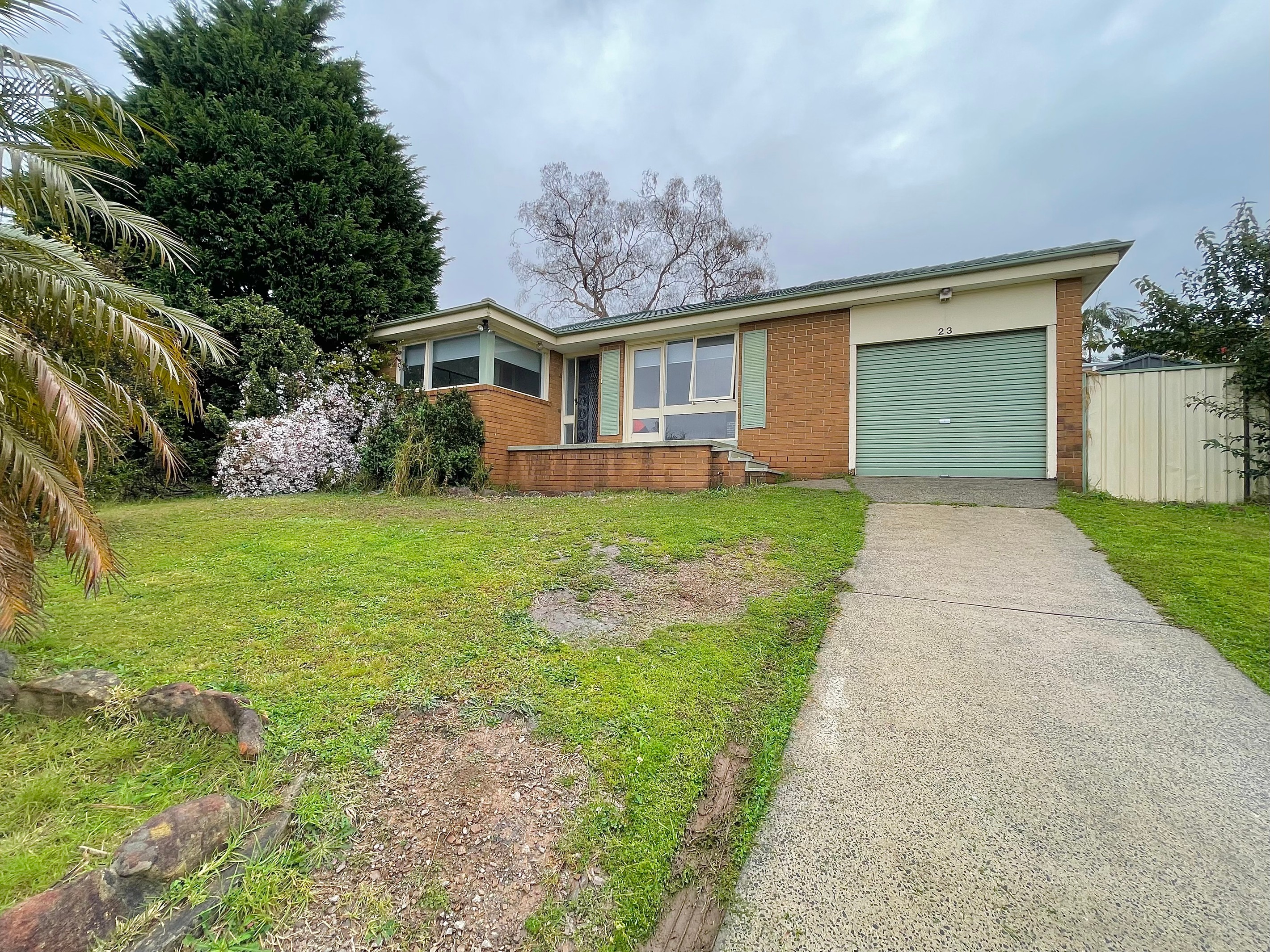 23 Stranraer Drive, St Andrews, NSW 2566