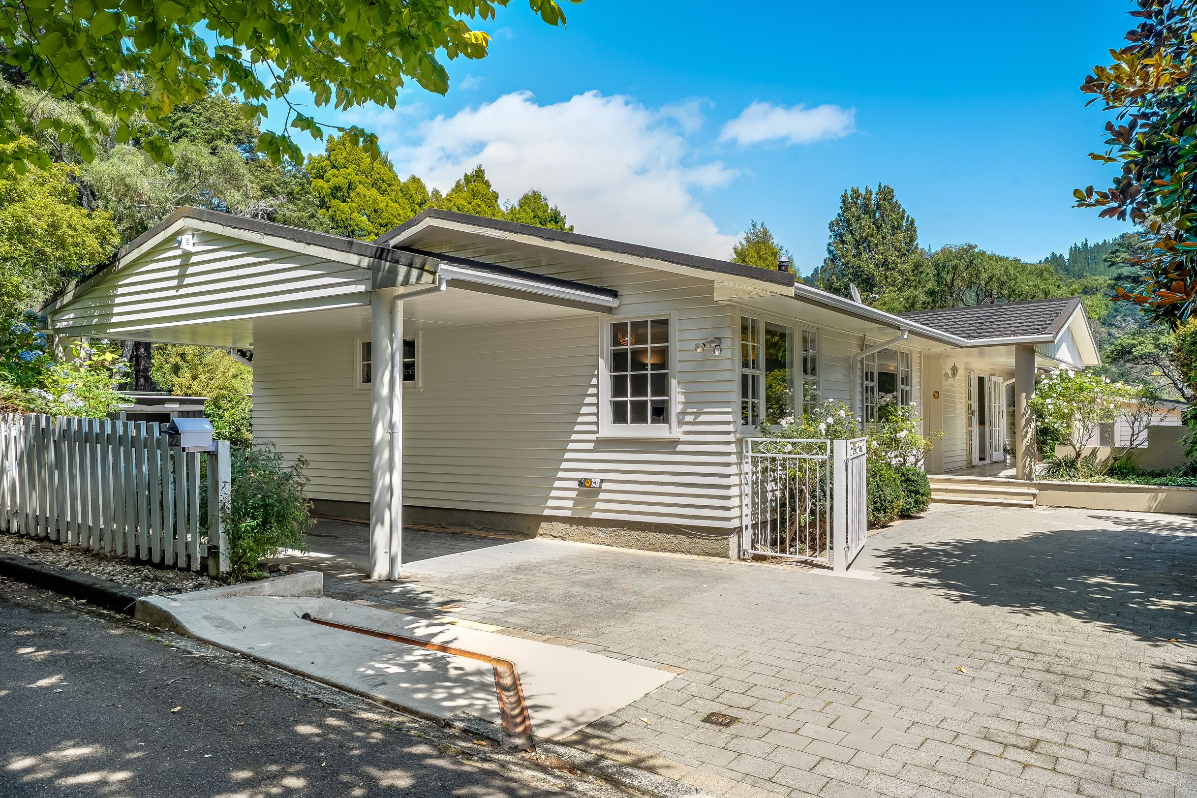 22 Freemans Way, Pinehaven, Upper Hutt City