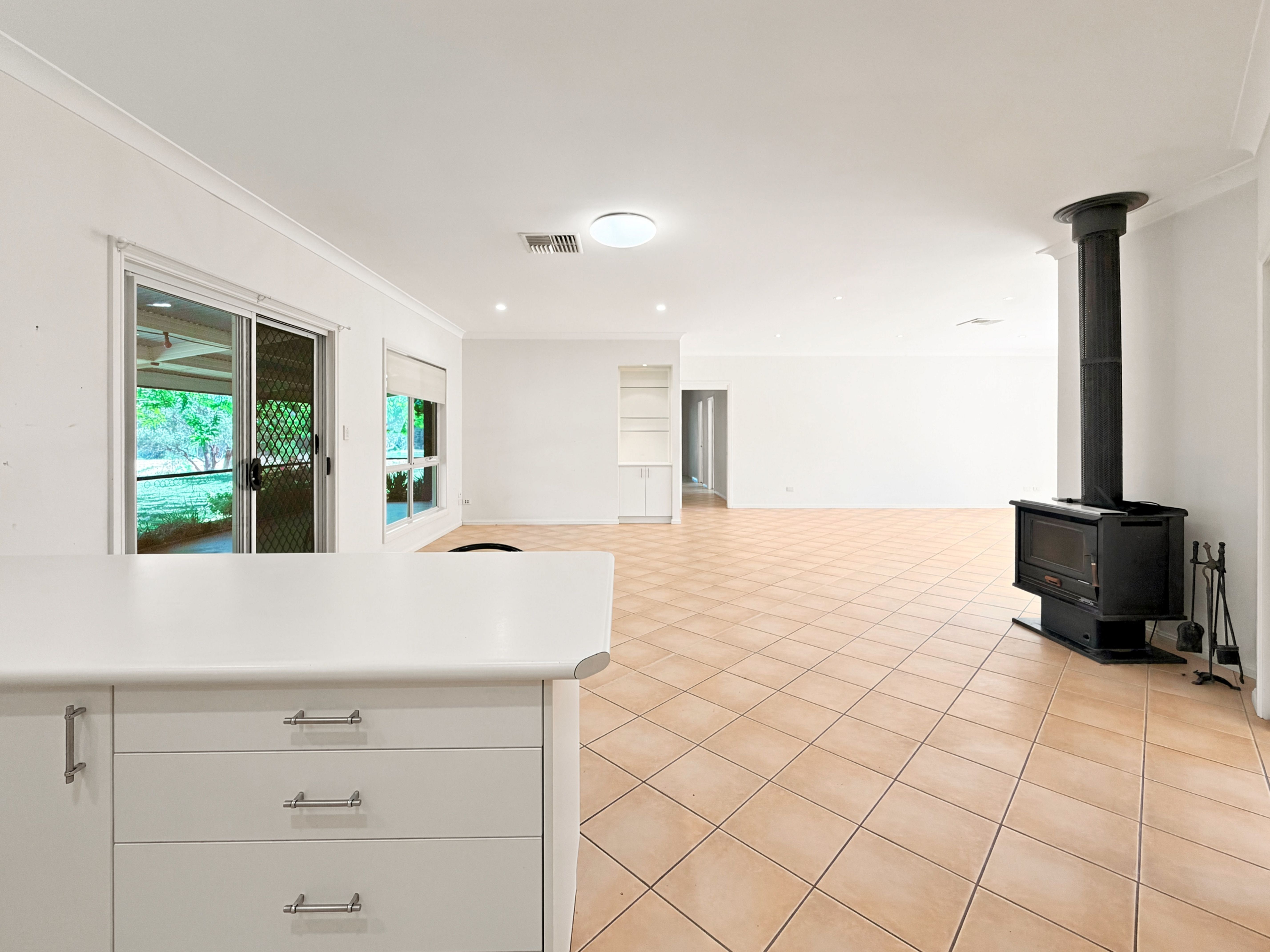 220 Macquarie View Road — photo 8 of 20