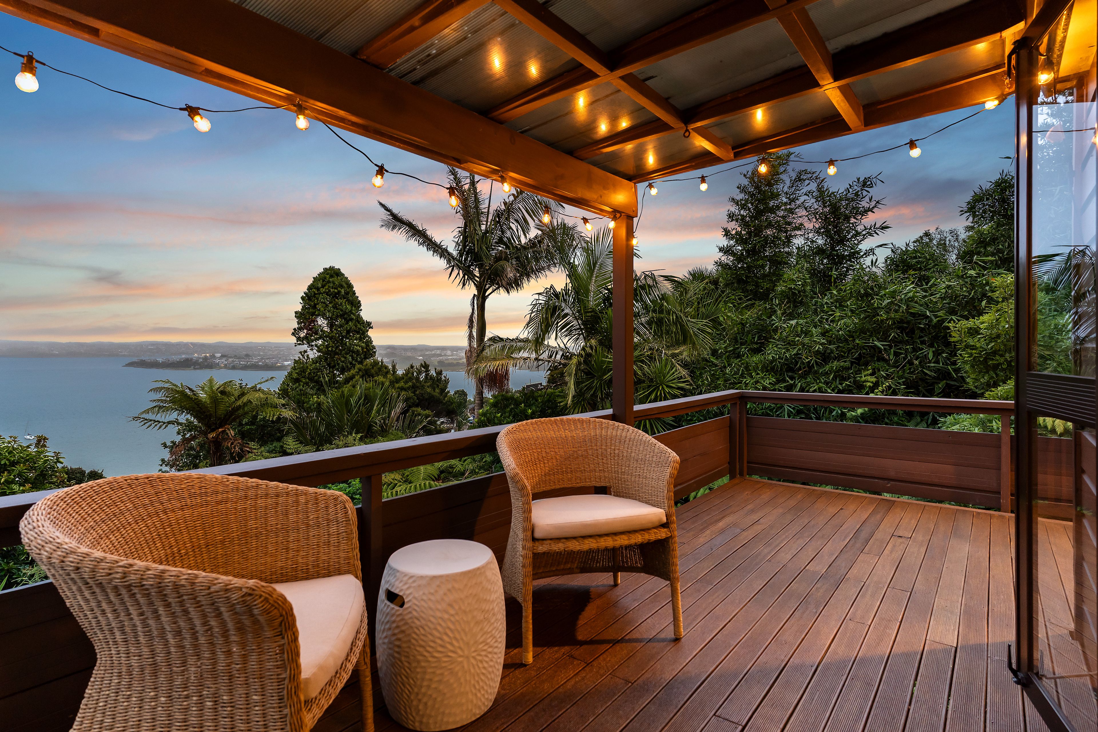 4/33-35 Teal Crescent, Beach Haven, North Shore City