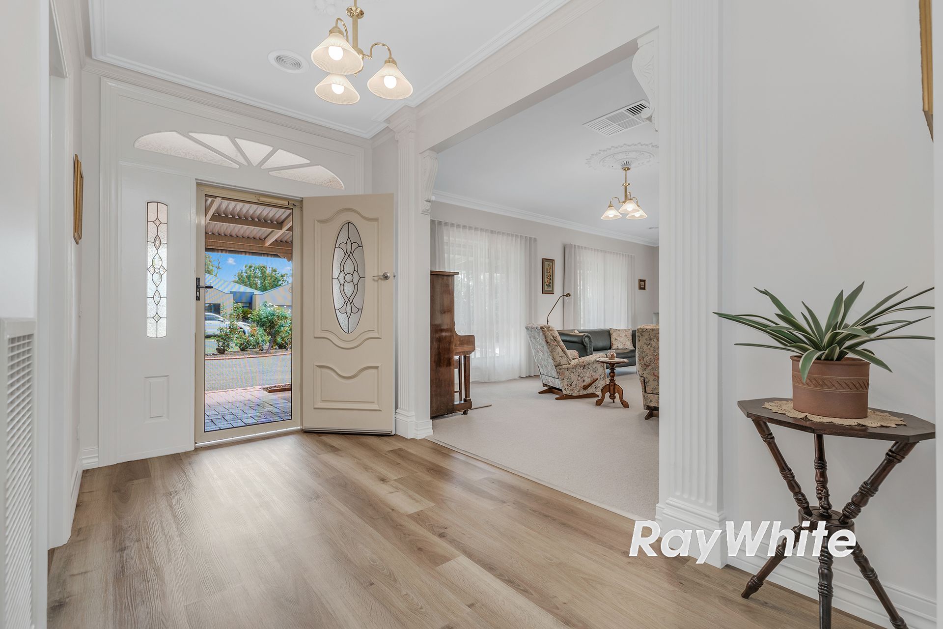 19 William Street — photo 4 of 30