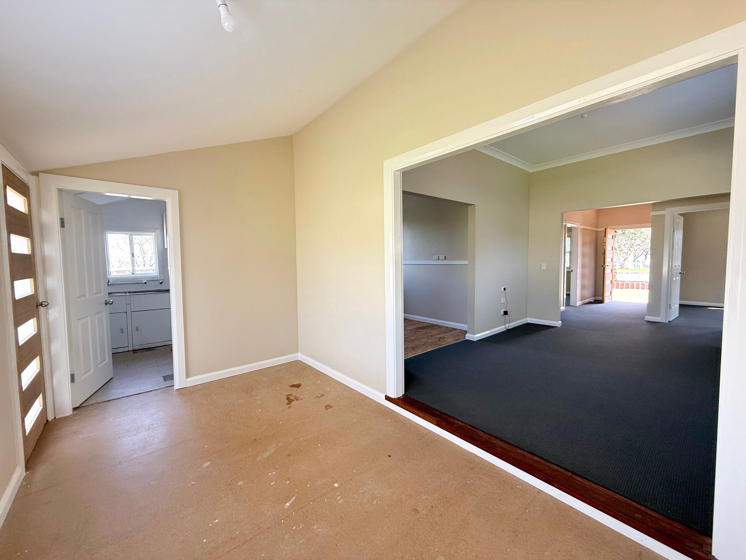 2 Carrington Street, Parkes, NSW 2870