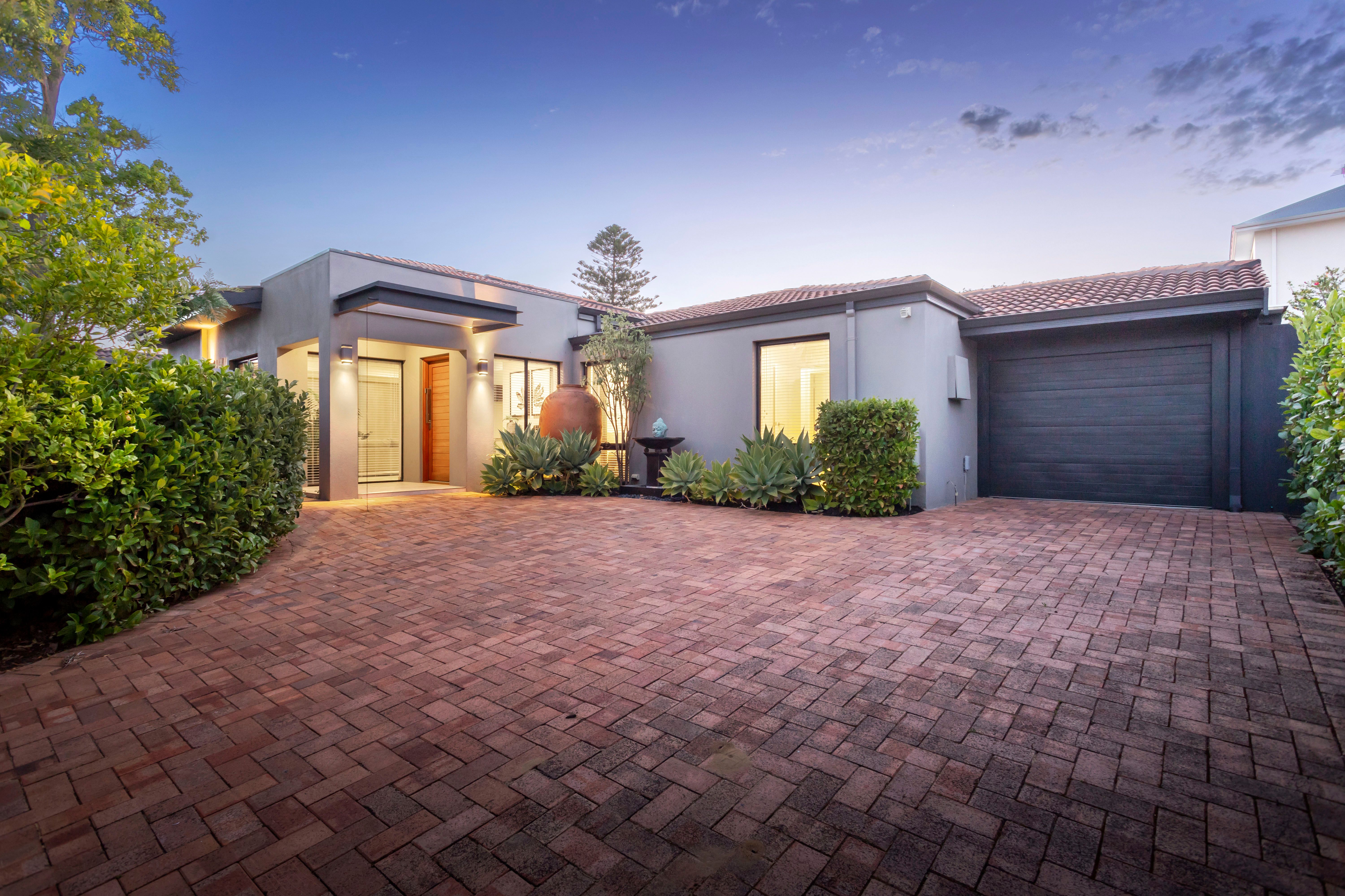243A Weaponess Road, Wembley Downs, WA 6019